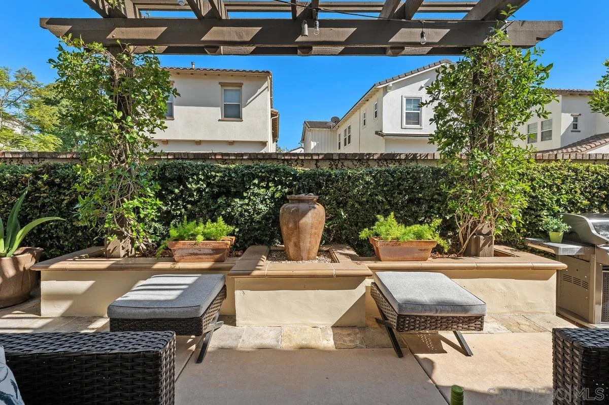 https://cdn.realtyfeed.com/cdn/127/260019202/3801c0dc0adfe40da45fa66c219451de.webp