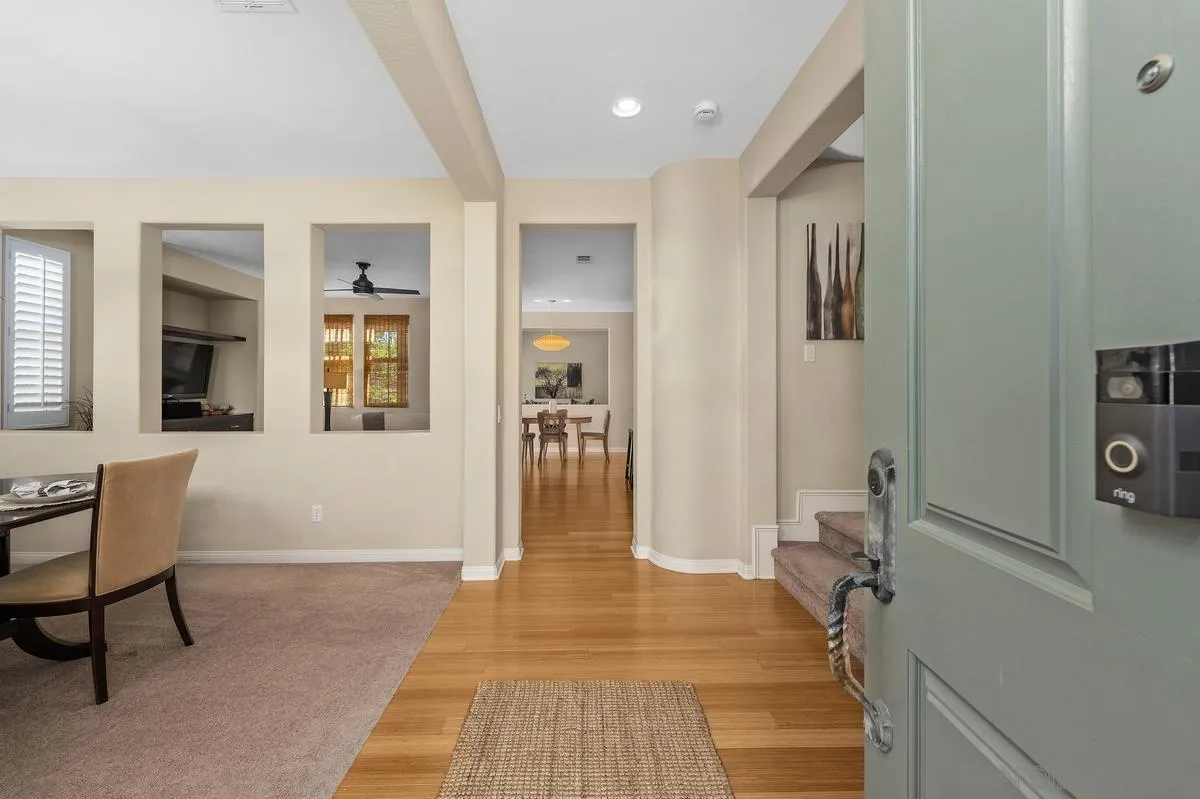 https://cdn.realtyfeed.com/cdn/127/260019202/7d23199d6d92c349b9886d2c206437c0.webp