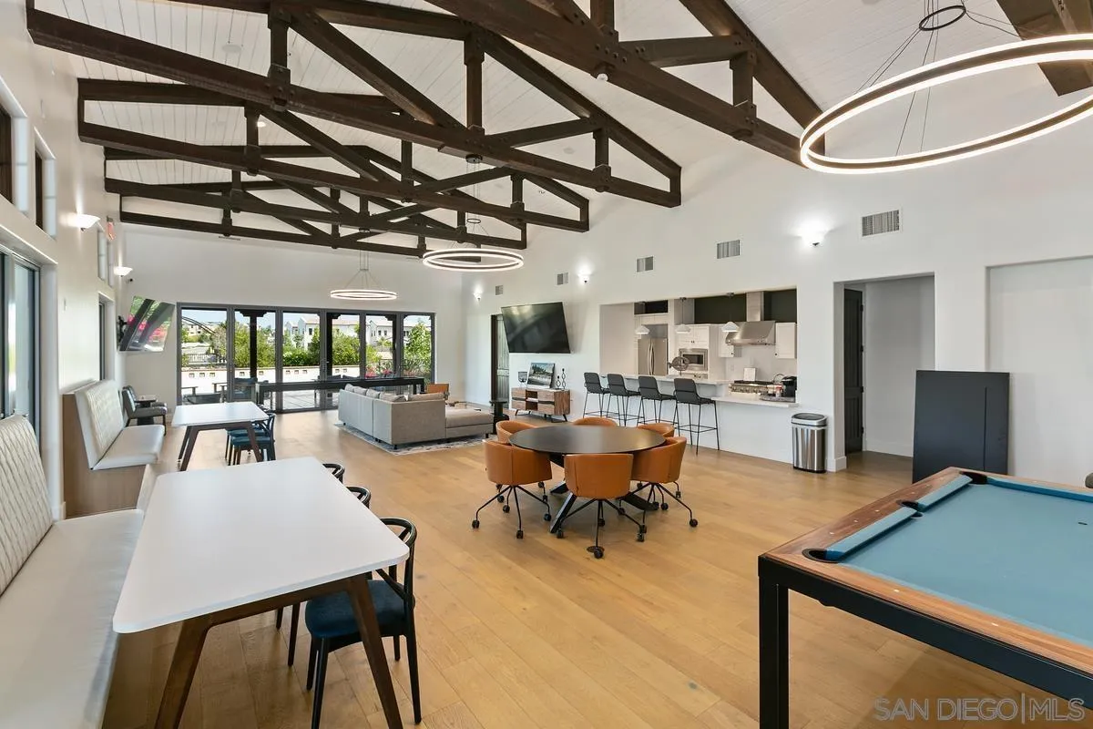 https://cdn.realtyfeed.com/cdn/127/260019202/913da392892ff83f1a08caade48aab65.webp