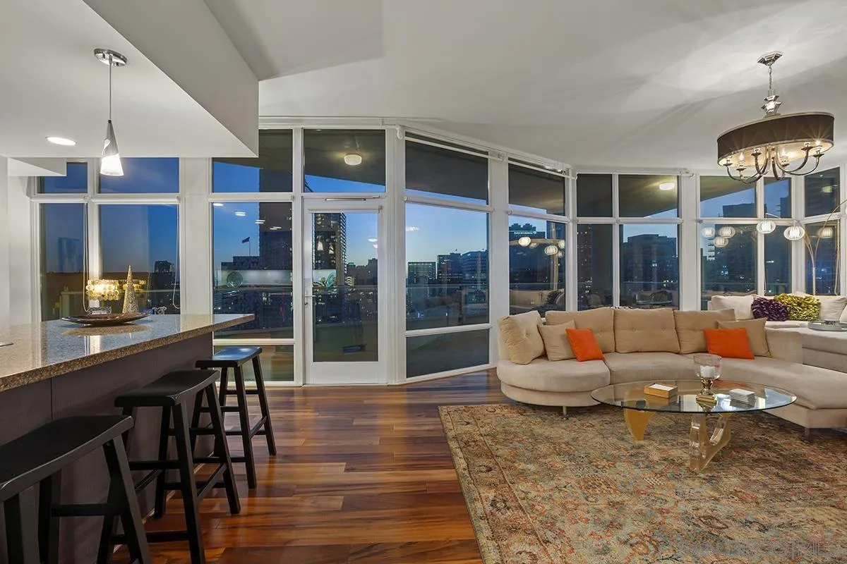 Photo #4: 260019203 Listing: Photo #4