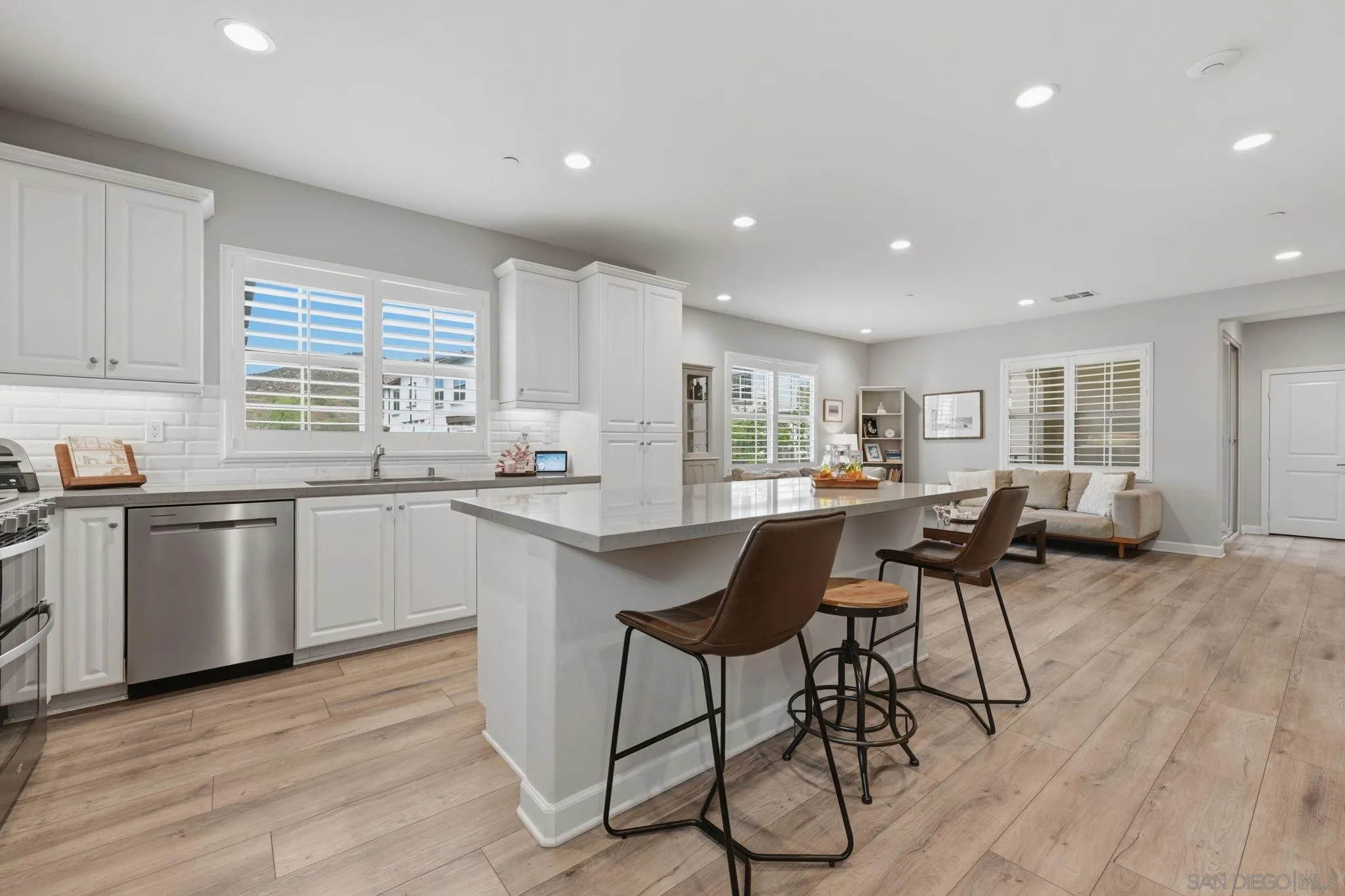 Photo #9: 260019205 Listing: Photo #9