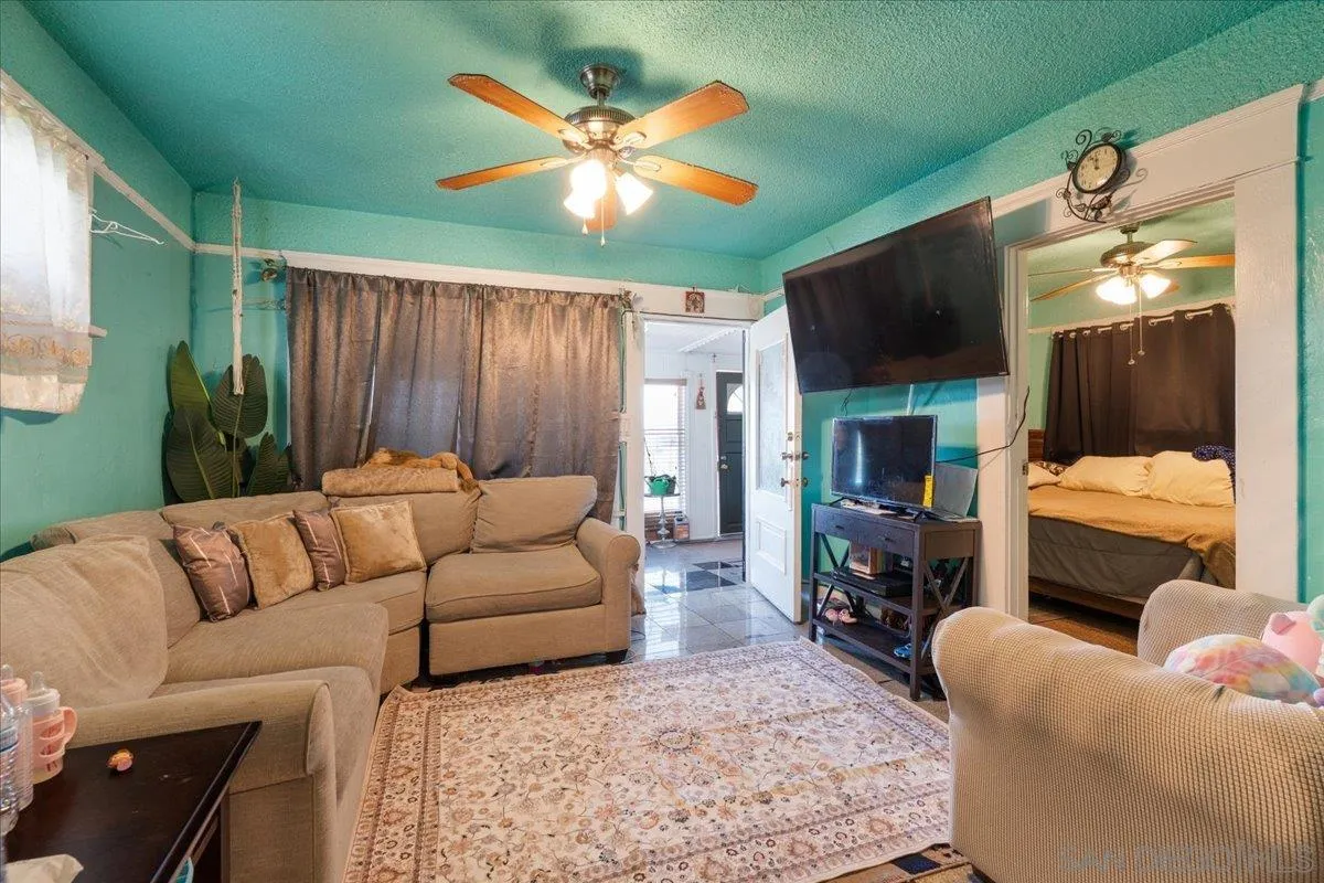 https://cdn.realtyfeed.com/cdn/127/260019206/463a00b73ad64cd4327614d1fcfd6872.webp