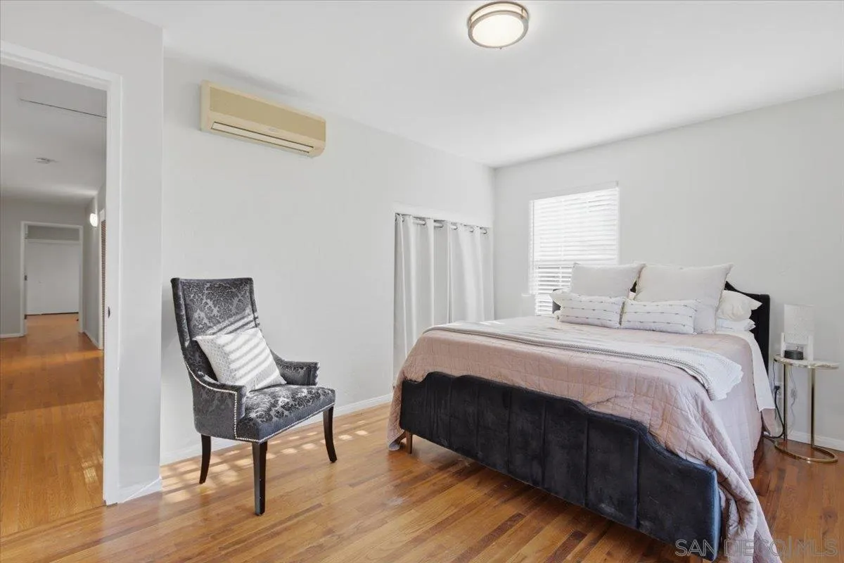 https://cdn.realtyfeed.com/cdn/127/260019209/b4123294adad24d9023bc92172a8fc18.webp