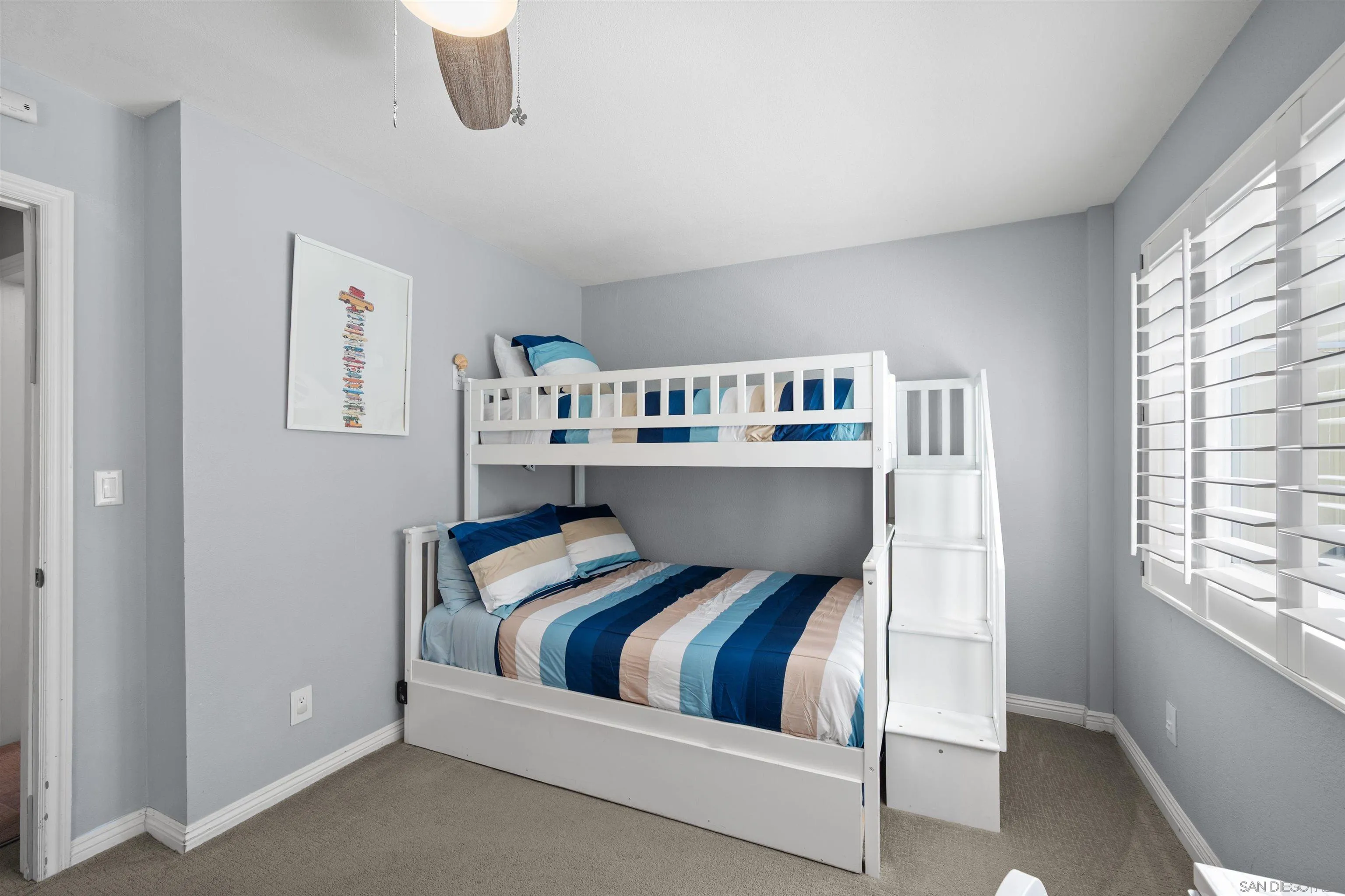 https://cdn.realtyfeed.com/cdn/127/260019211/1786fa5fc39defaf01a7311d87c8ffdd.webp