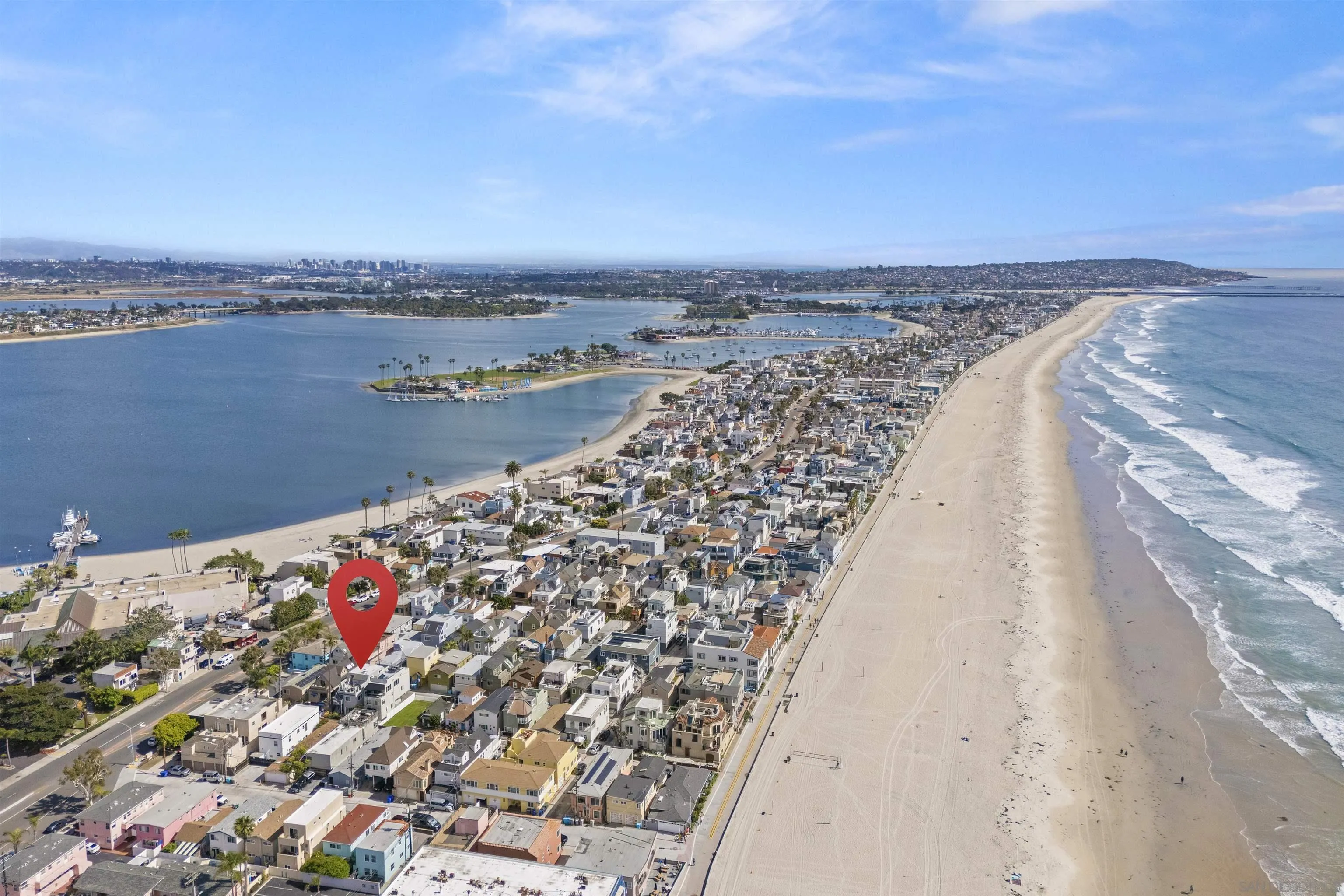 https://cdn.realtyfeed.com/cdn/127/260019211/3dcdc0dea4a46f7768594f1df5122a85.webp