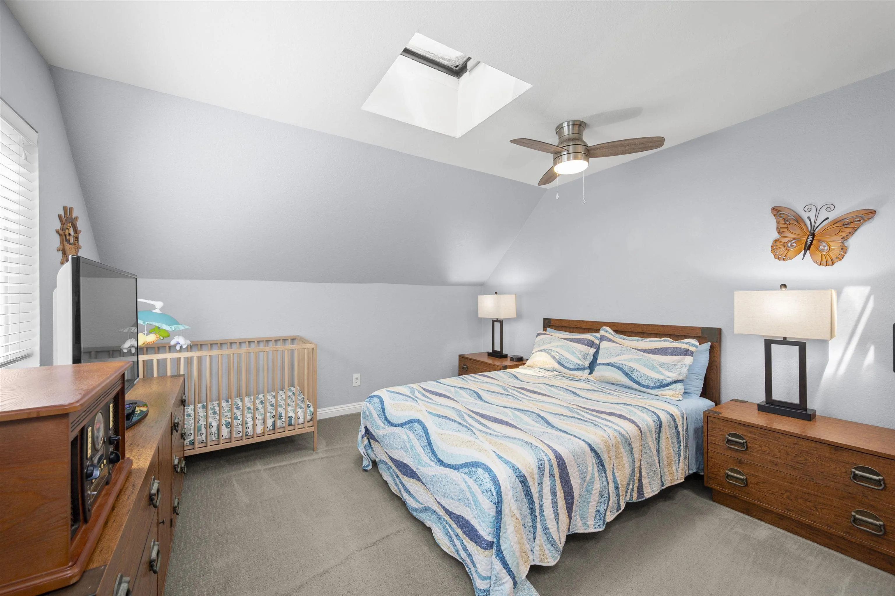 https://cdn.realtyfeed.com/cdn/127/260019211/59b5a39505c2e1e3db0a1dde48cbdc79.webp