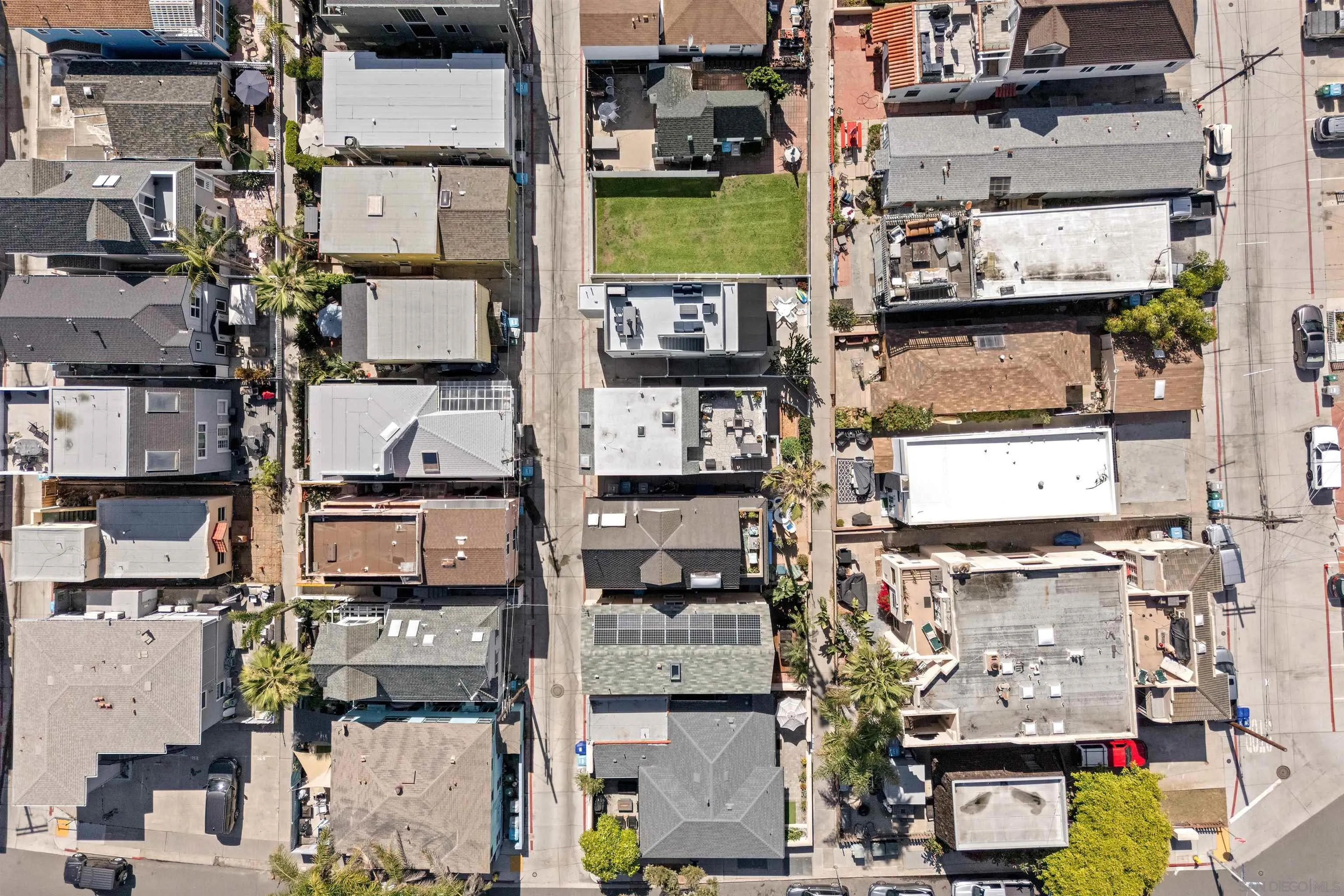 https://cdn.realtyfeed.com/cdn/127/260019211/677cac7db649daeb53d1865c046197c2.webp