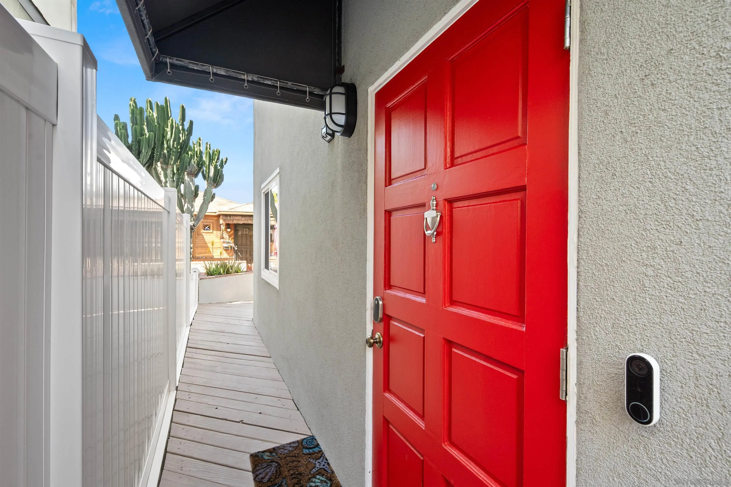 https://cdn.realtyfeed.com/cdn/127/260019211/6dd679fc26a3315b1e9d8e5e7e50468a.webp