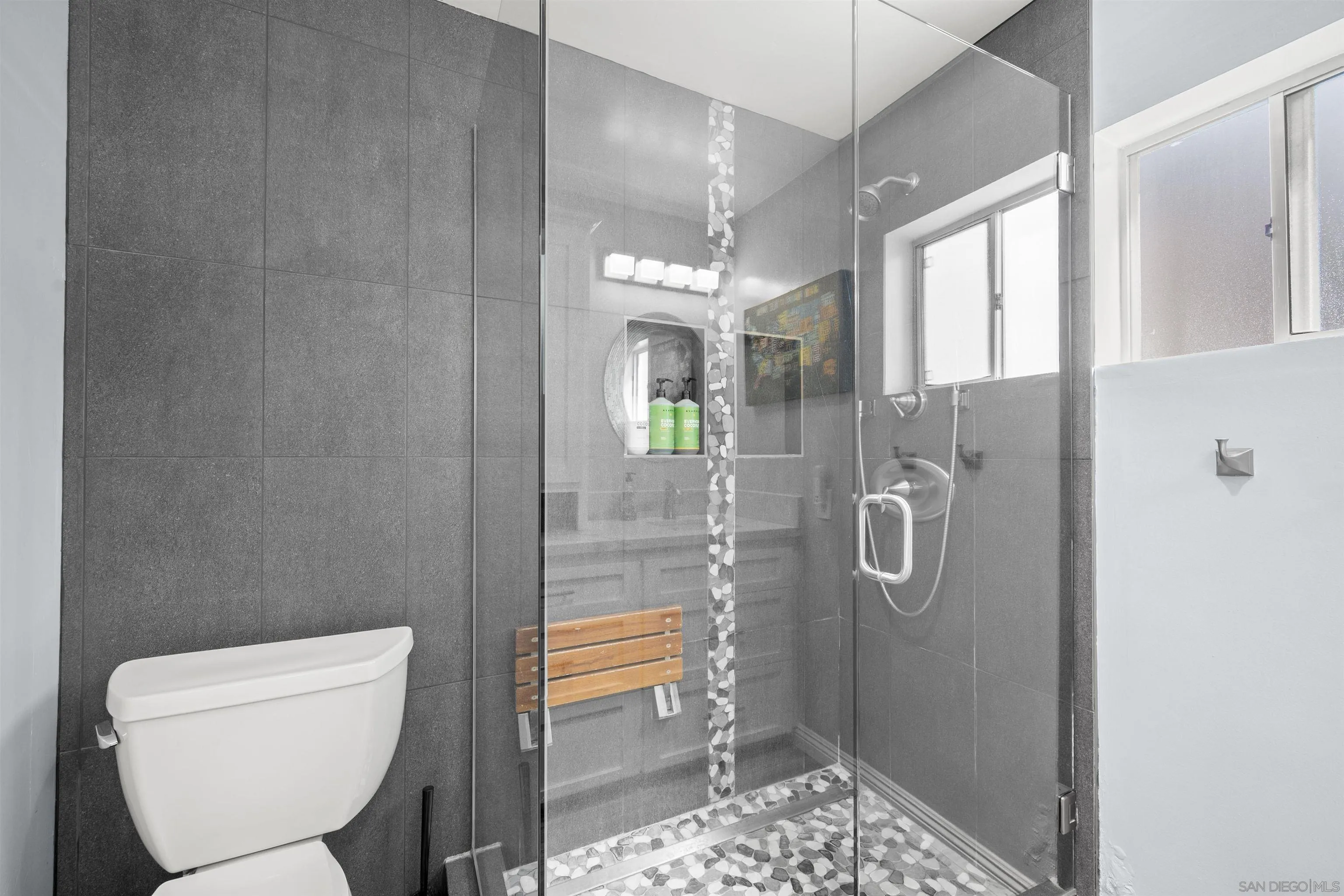 https://cdn.realtyfeed.com/cdn/127/260019211/7ef879c159259f8f3ba22a142a29c981.webp