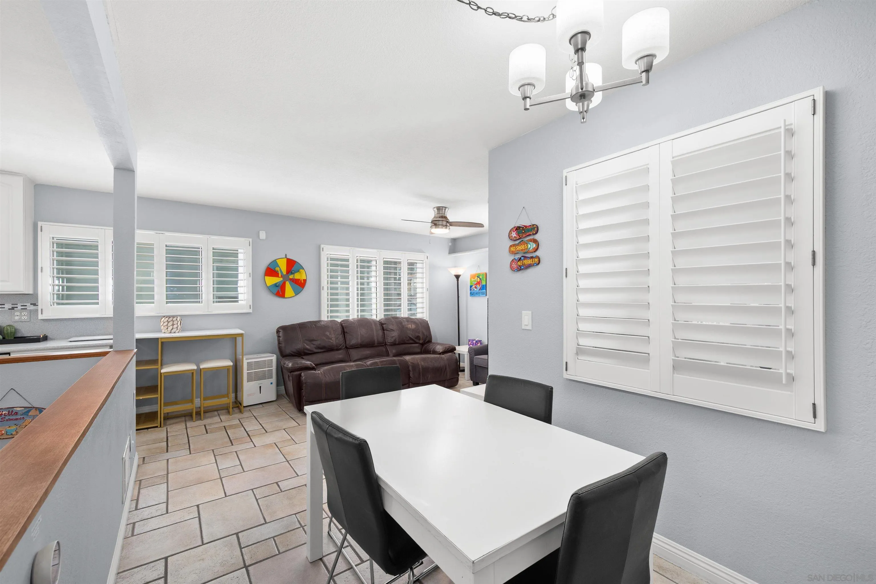 https://cdn.realtyfeed.com/cdn/127/260019211/9d7ba7c9d8cfde6da9e3d4c2bca6fd74.webp