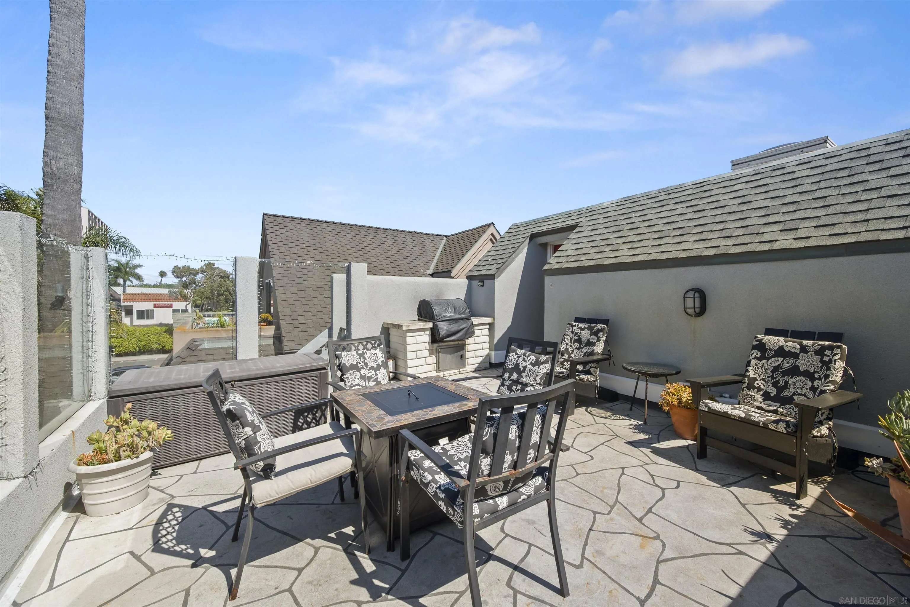 https://cdn.realtyfeed.com/cdn/127/260019211/9fb40be8a133c427f72ea22de2c7c7ab.webp