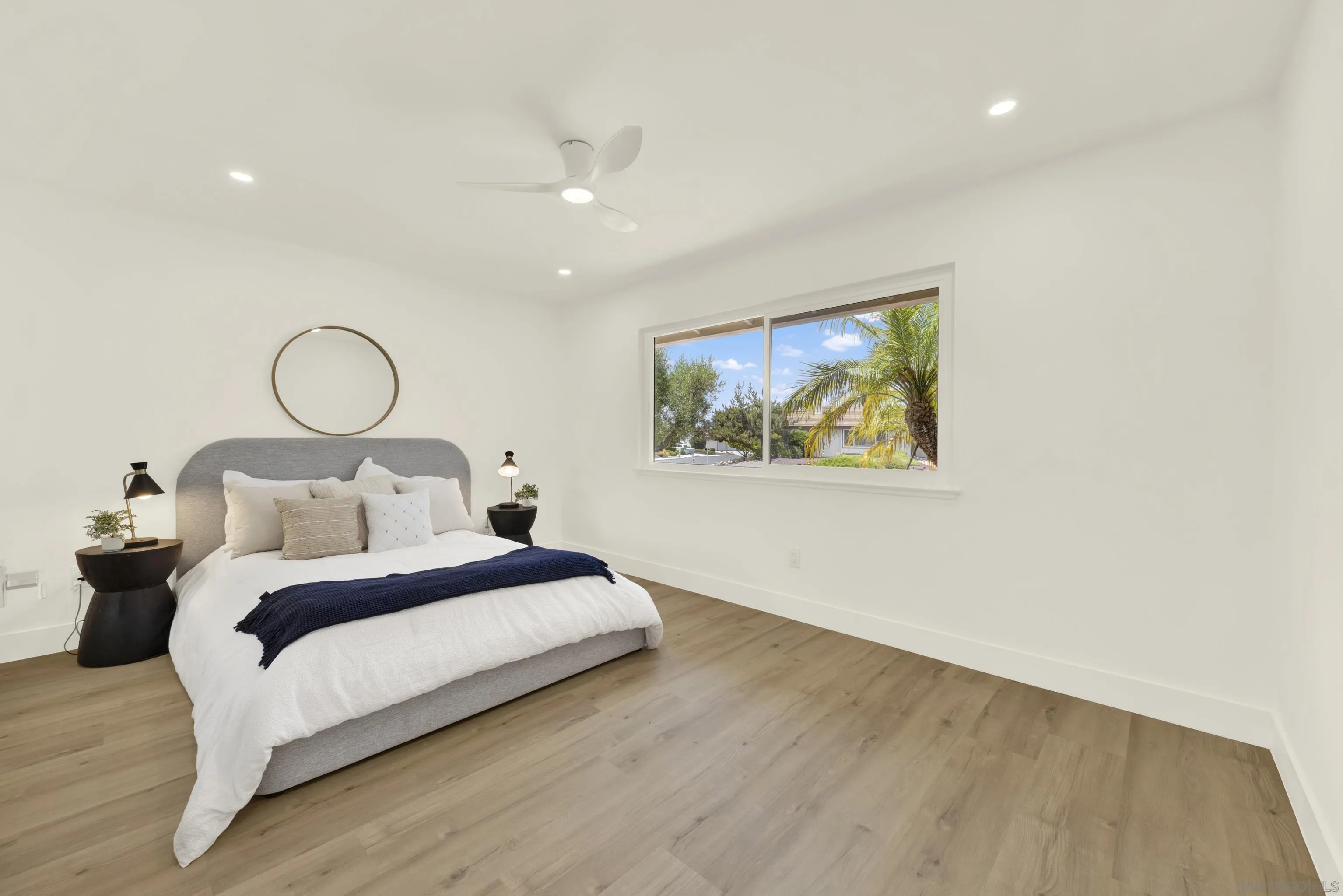 https://cdn.realtyfeed.com/cdn/127/260019212/d0dde7b3da2ab08cdbd3595d19994bd5.webp