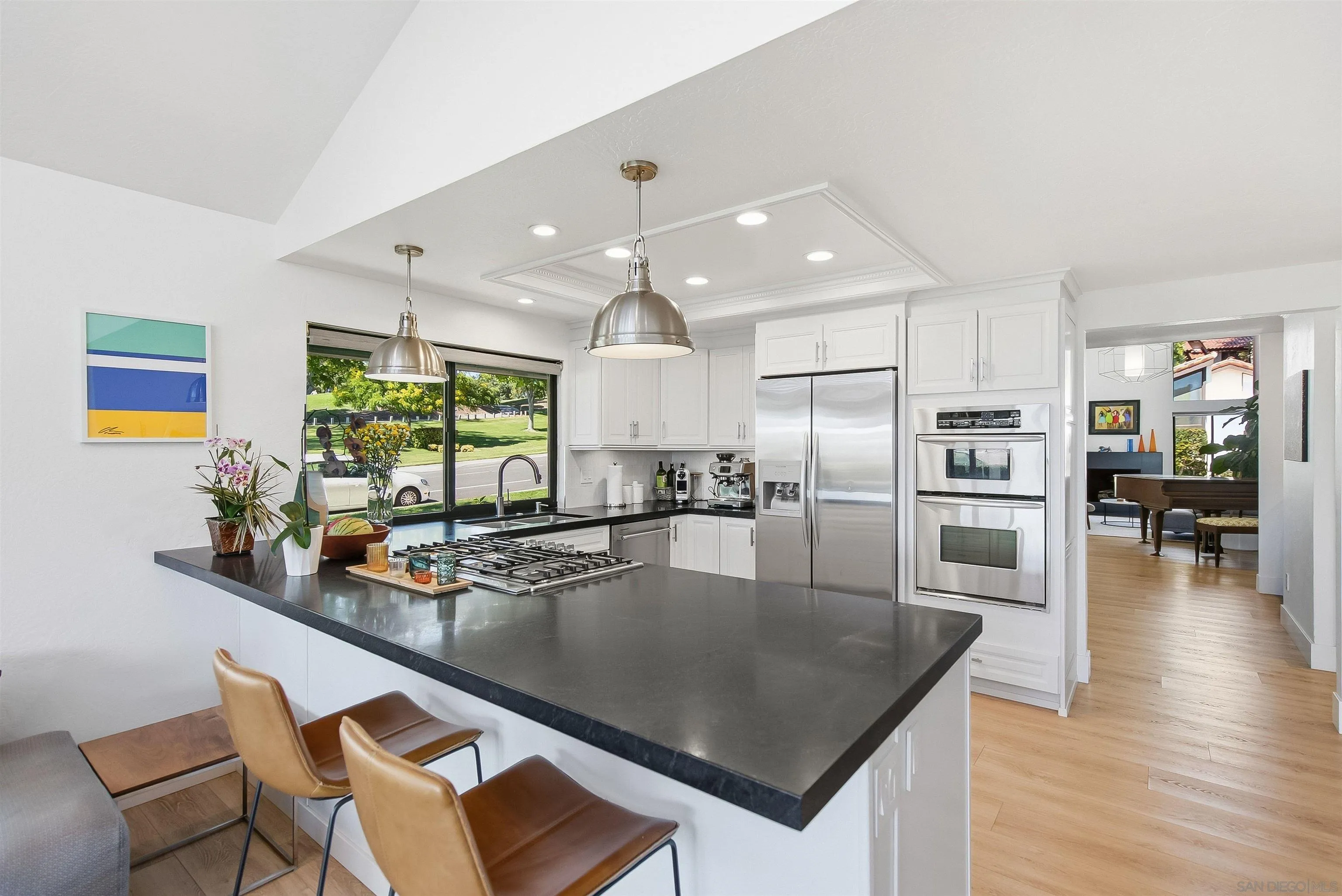 Photo #10: 260019216 Listing: Photo #10
