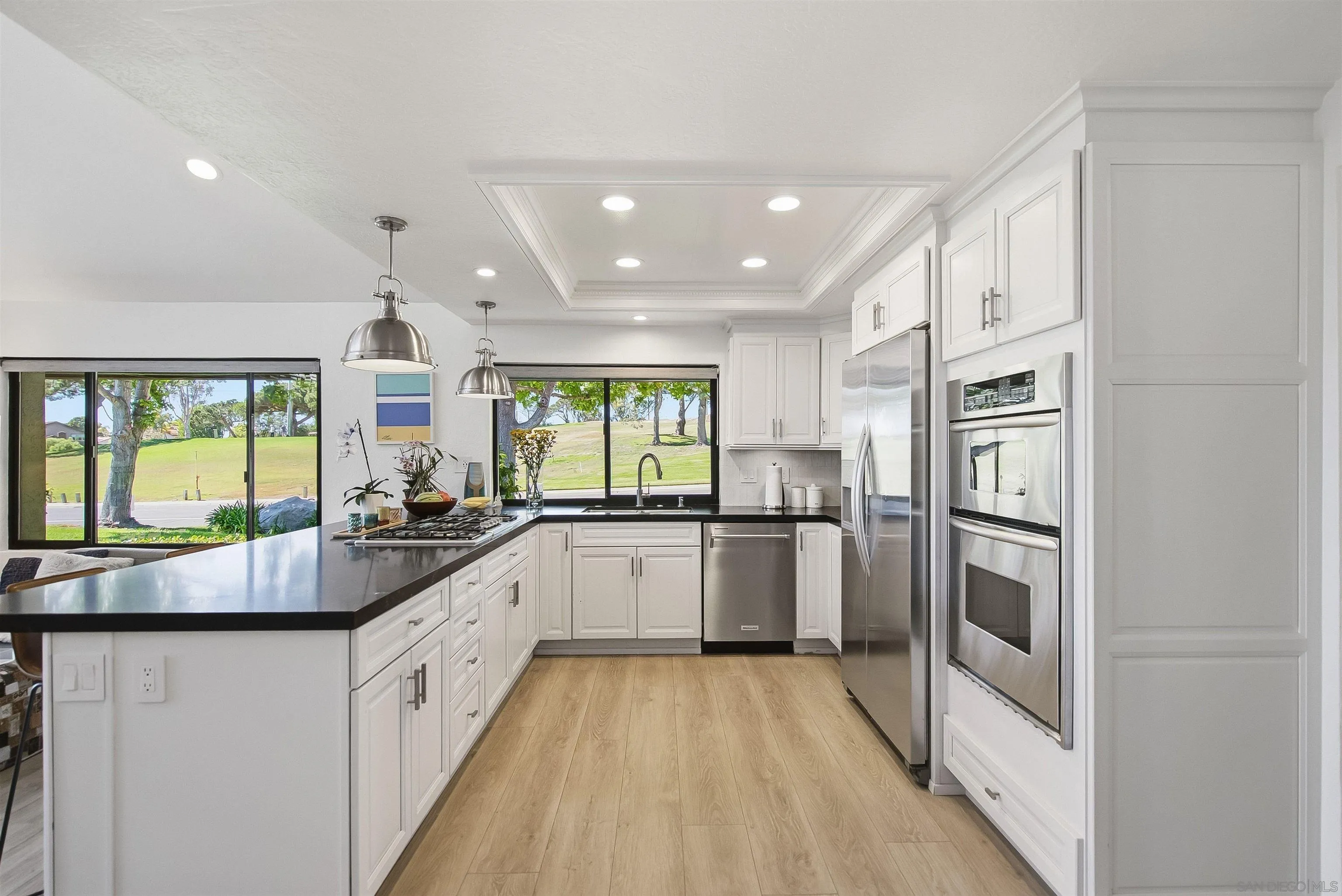 Photo #11: 260019216 Listing: Photo #11