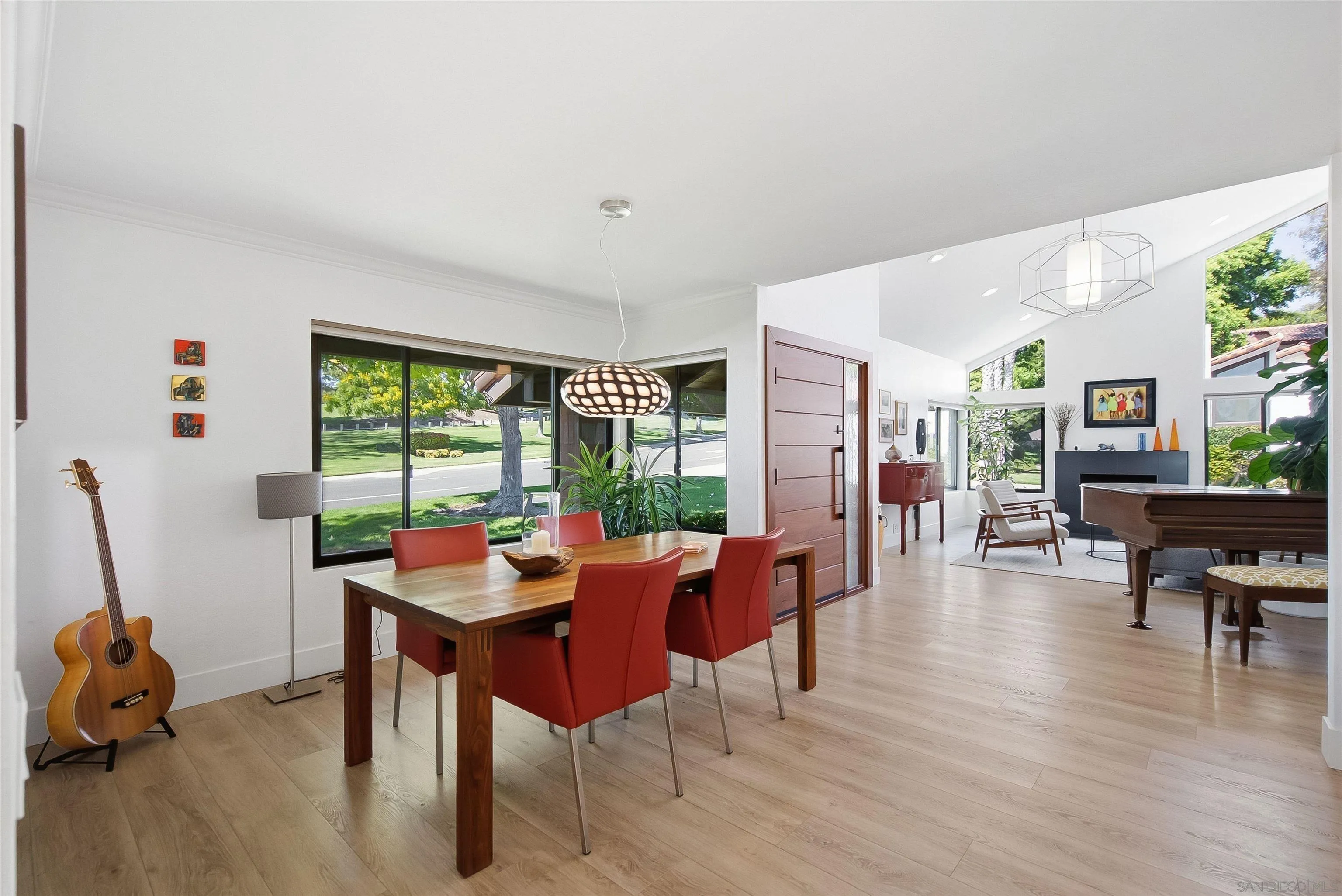 Photo #7: 260019216 Listing: Photo #7