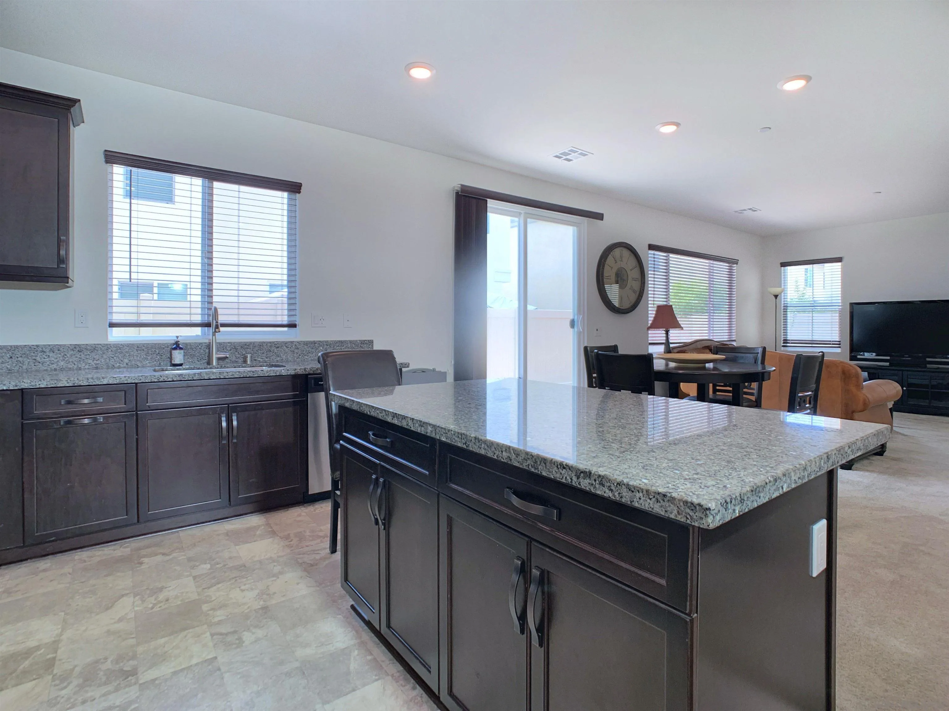 10747 Porter Terrace, Spring Valley, CA 91978 - Photo 5 of 30, Spring Valley, CA
