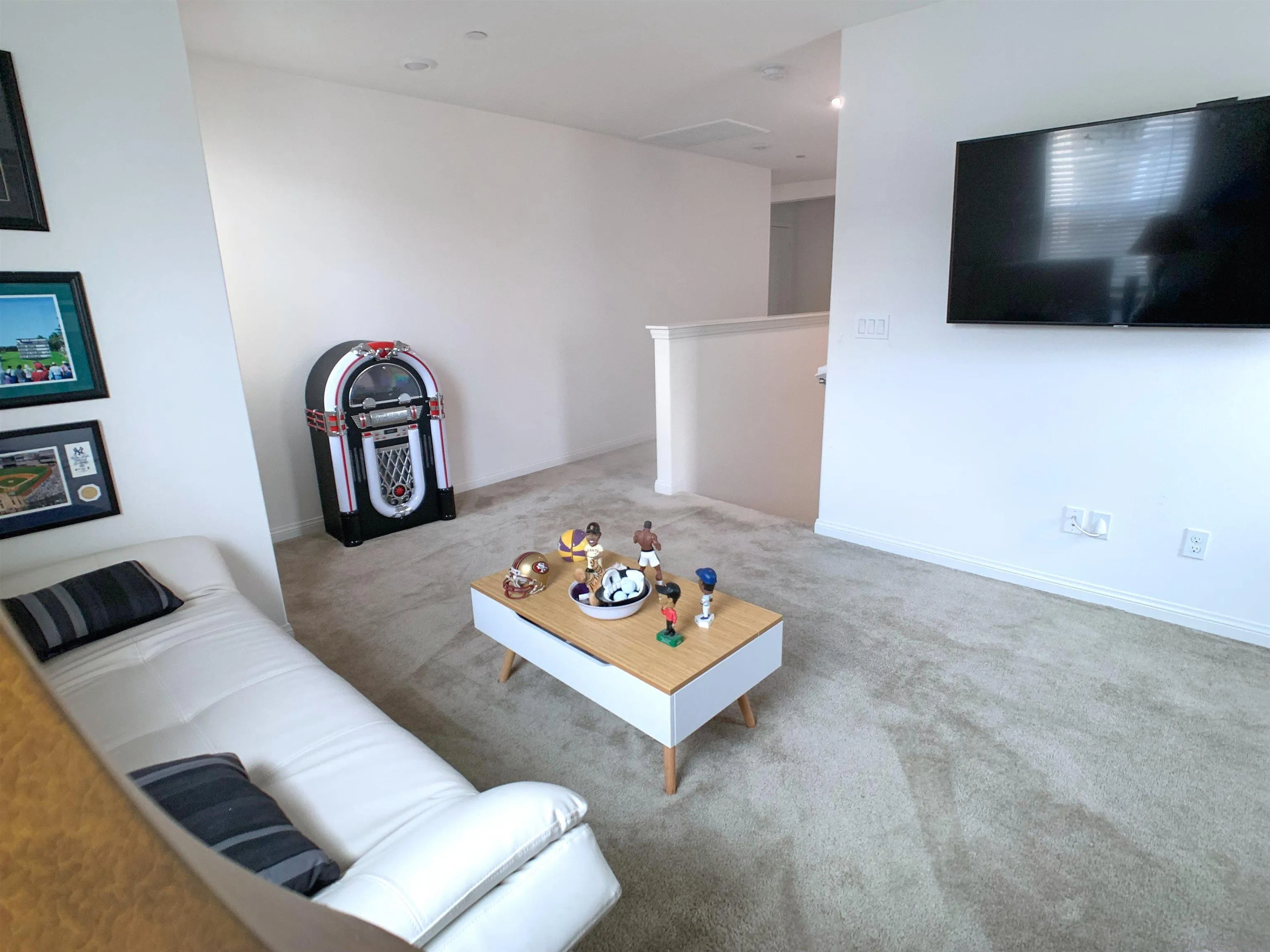 https://cdn.realtyfeed.com/cdn/127/260019217/86707205b6df0c6f41b6480ce9b4e1b2.webp