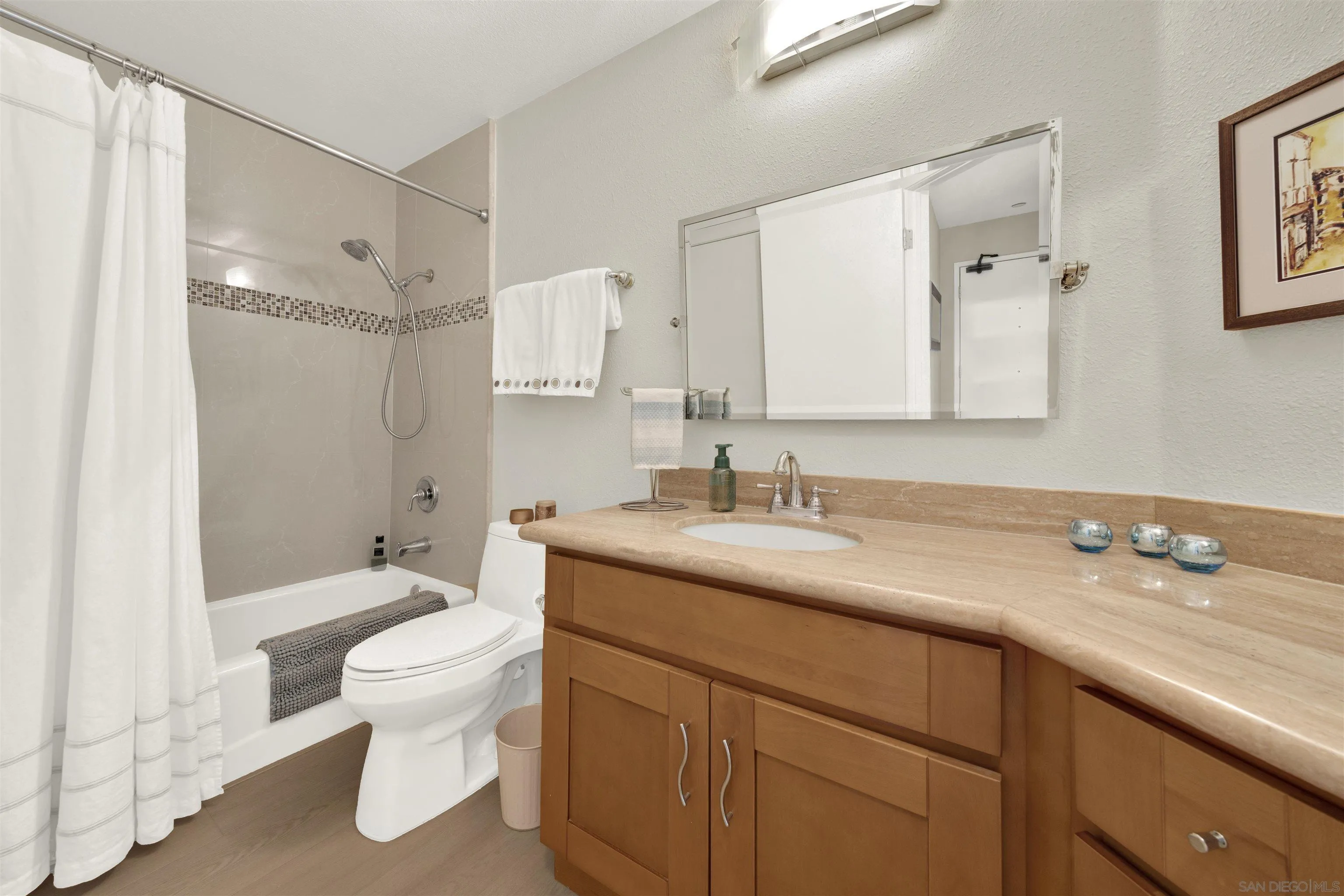 Photo #40: 260019219 Listing: Photo #40