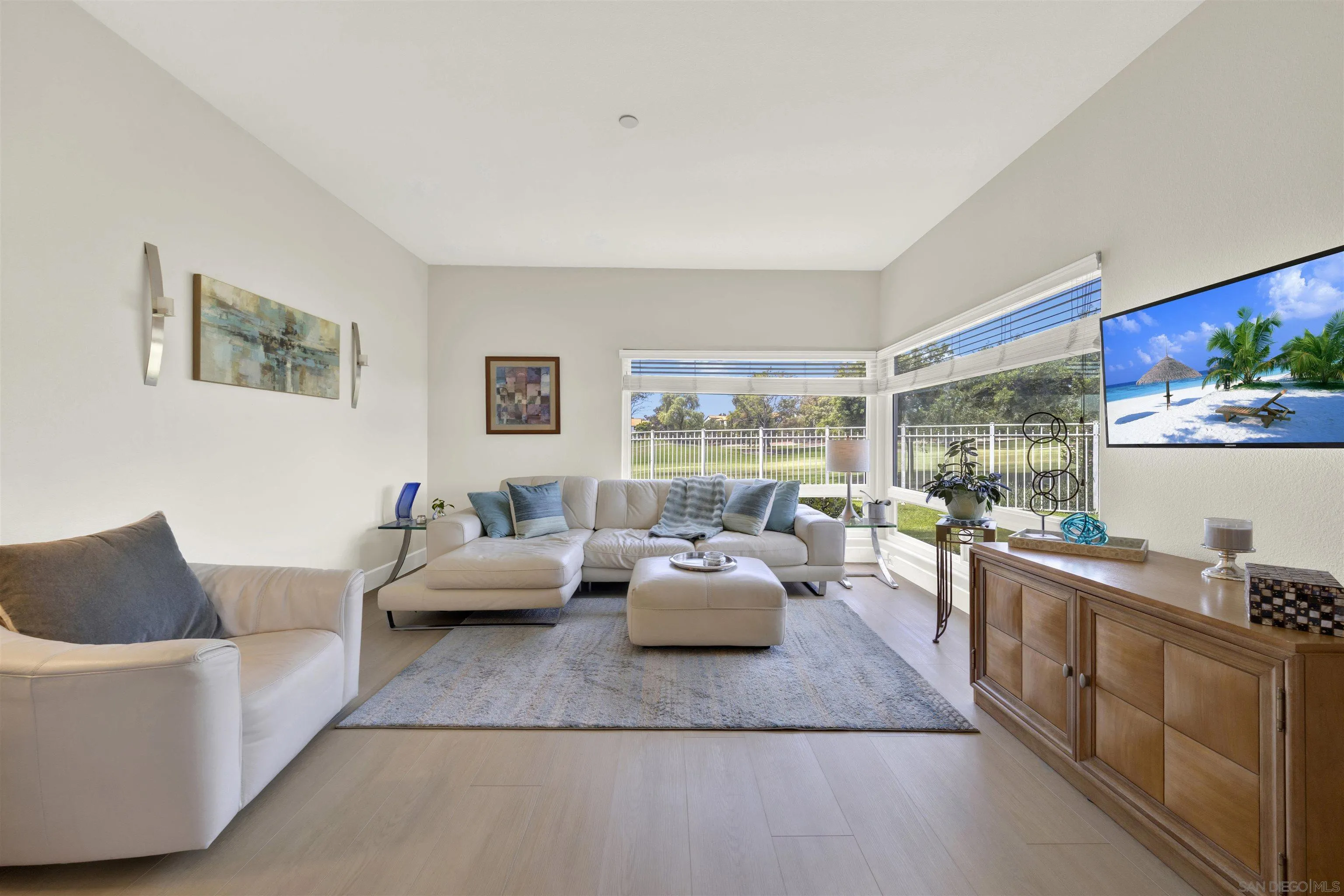 Photo #5: 260019219 Listing: Photo #5