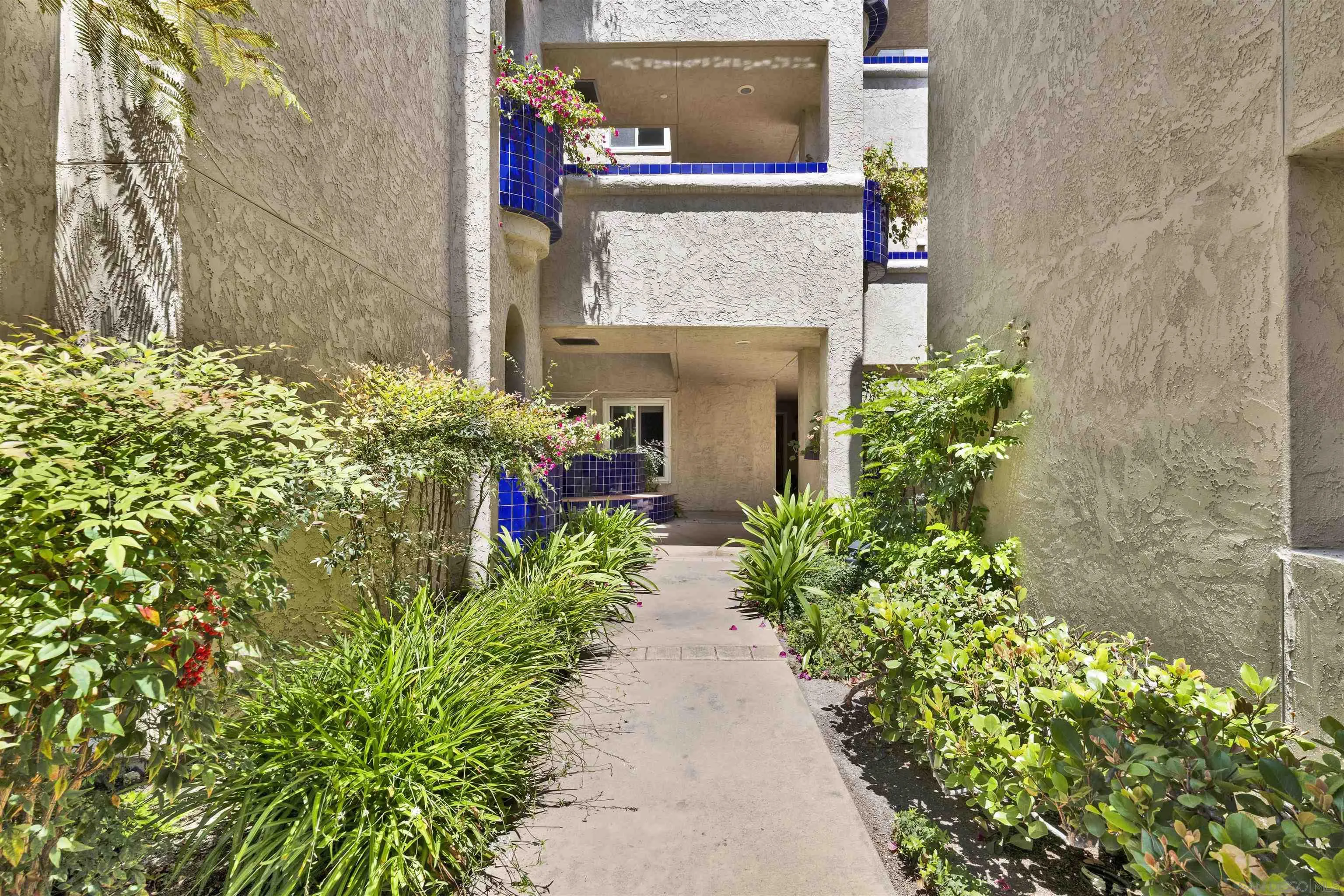 Photo #47: 260019219 Listing: Photo #47