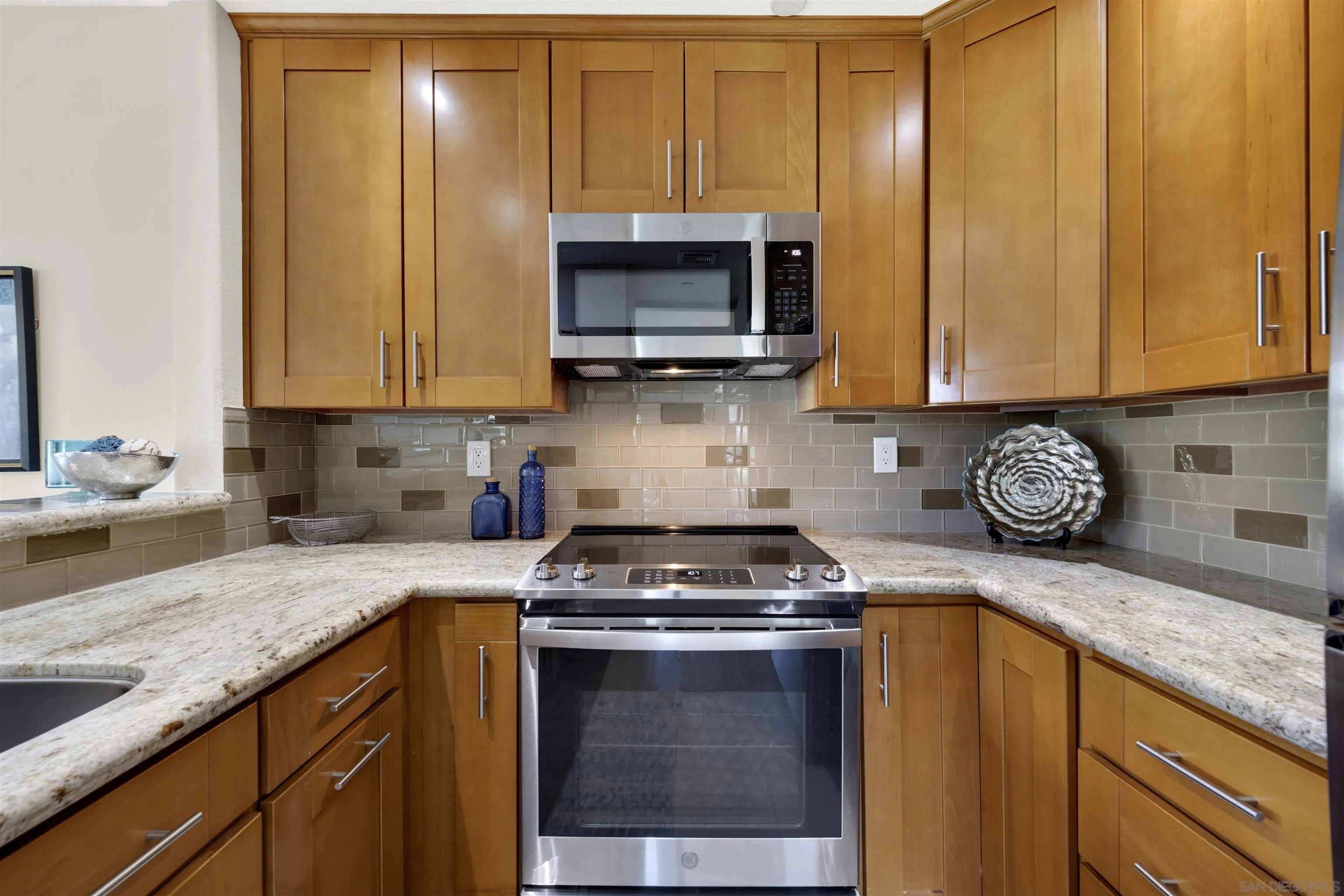 Photo #24: 260019219 Listing: Photo #24