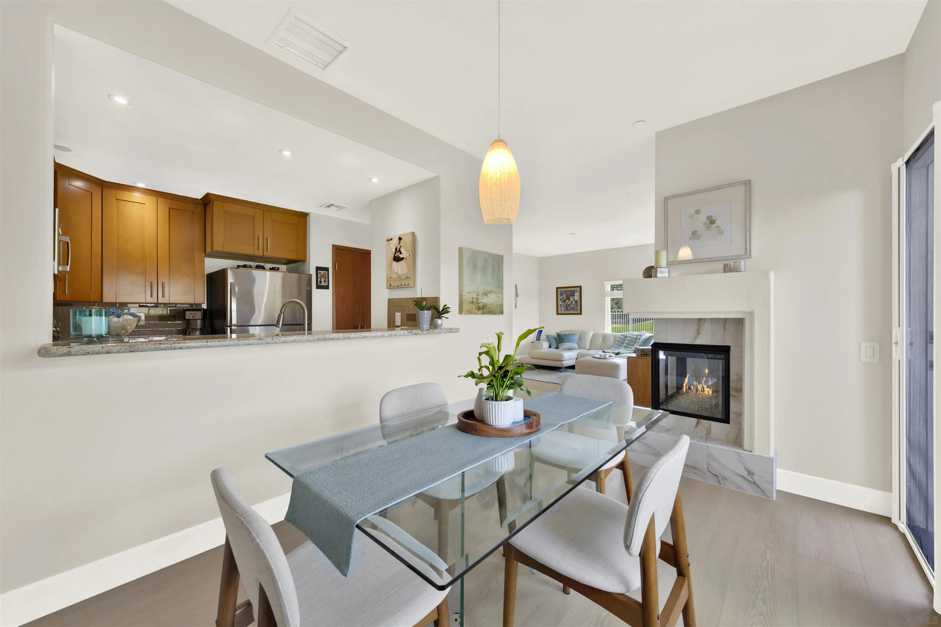 Photo #13: 260019219 Listing: Photo #13