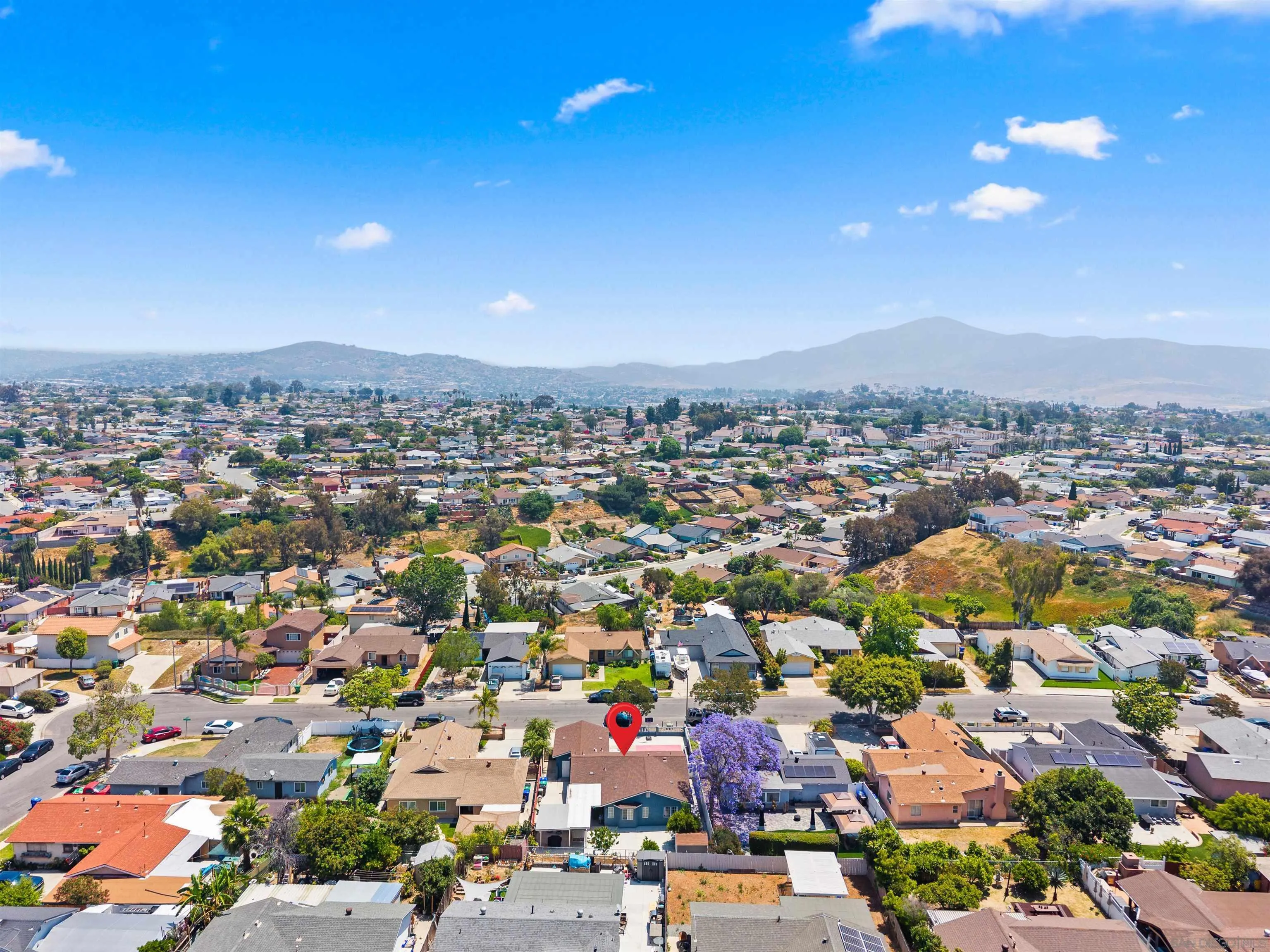 https://cdn.realtyfeed.com/cdn/127/260019221/2a033c23d46d628f64a11eed5ed9f589.webp