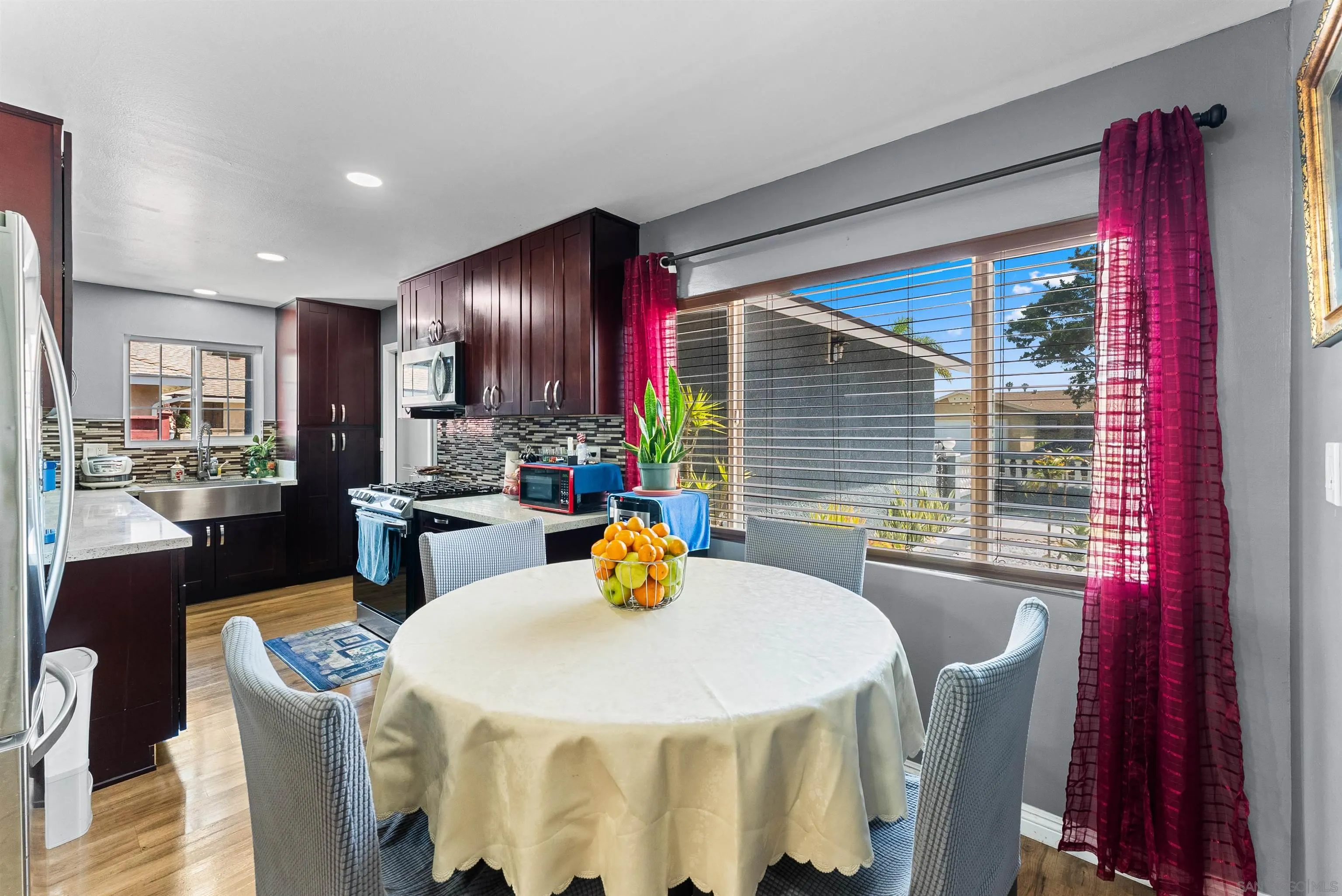 https://cdn.realtyfeed.com/cdn/127/260019221/5338b79607d3c61e79b187369b5287f3.webp
