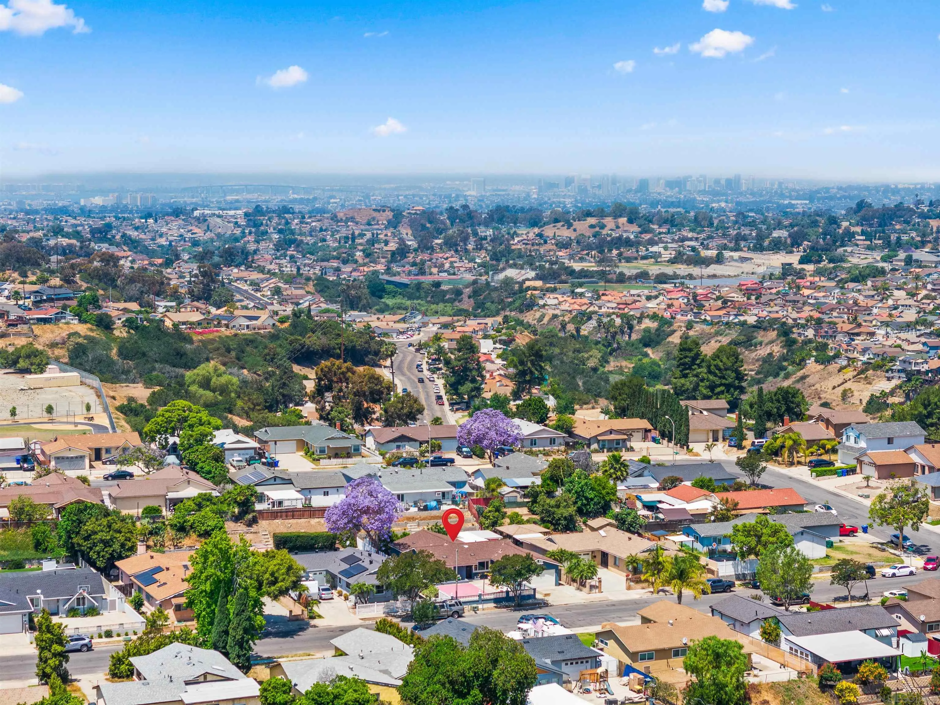 https://cdn.realtyfeed.com/cdn/127/260019221/a722d9300219b6d36dbf646178cf60b6.webp