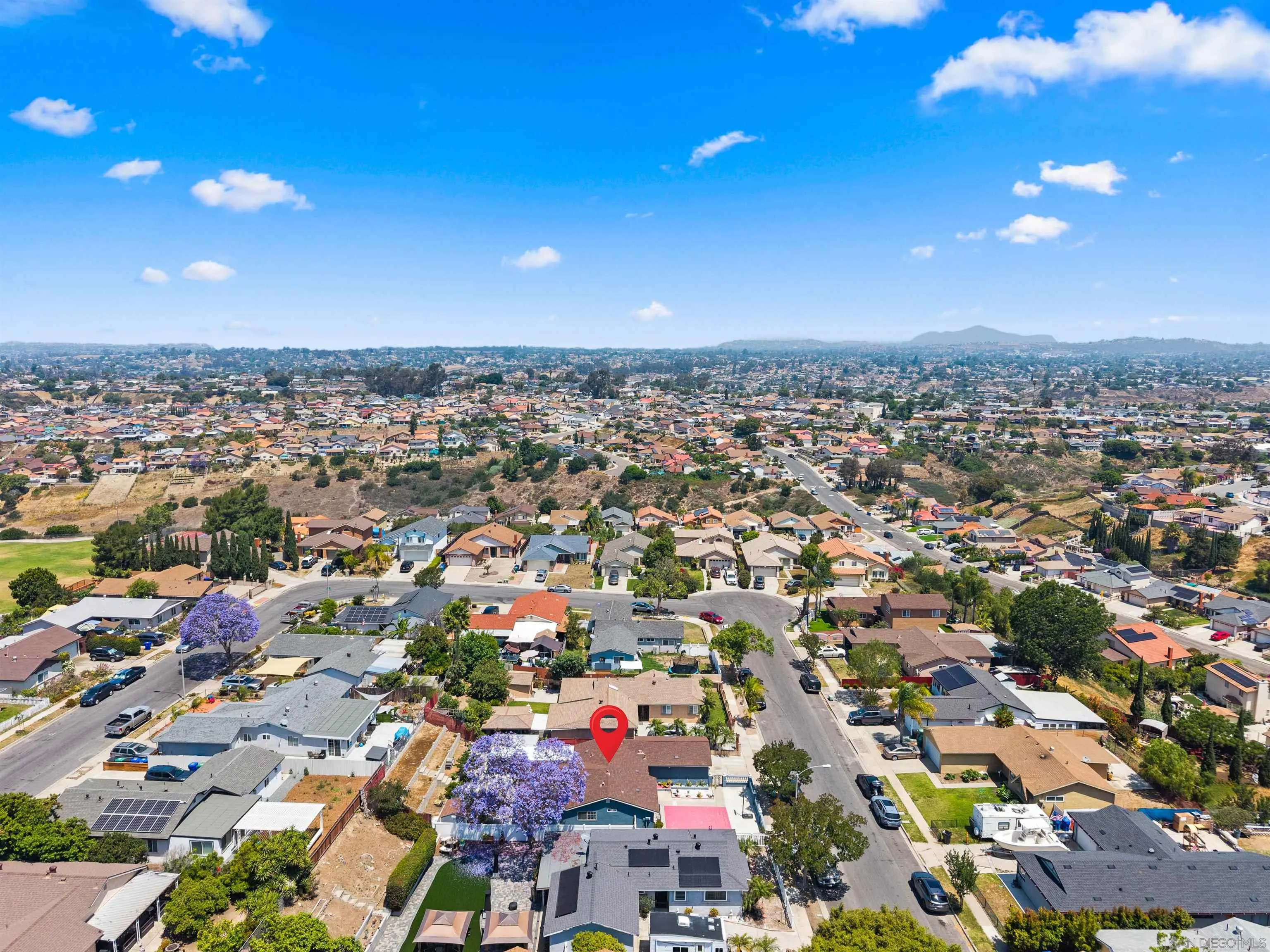 https://cdn.realtyfeed.com/cdn/127/260019221/edb42c6256761c6669e0a0551d514f9f.webp