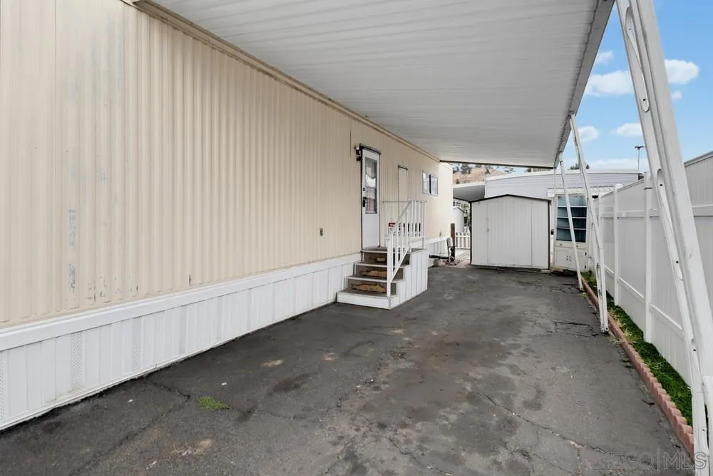 https://cdn.realtyfeed.com/cdn/127/260019222/135d39a9b2f9dbfd6a4f9e8111a2c93e.webp