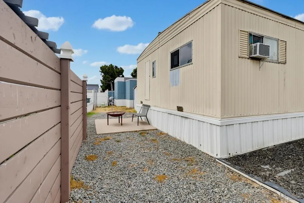https://cdn.realtyfeed.com/cdn/127/260019222/d3608016773a3aac8b5d55c9e8354e7b.webp