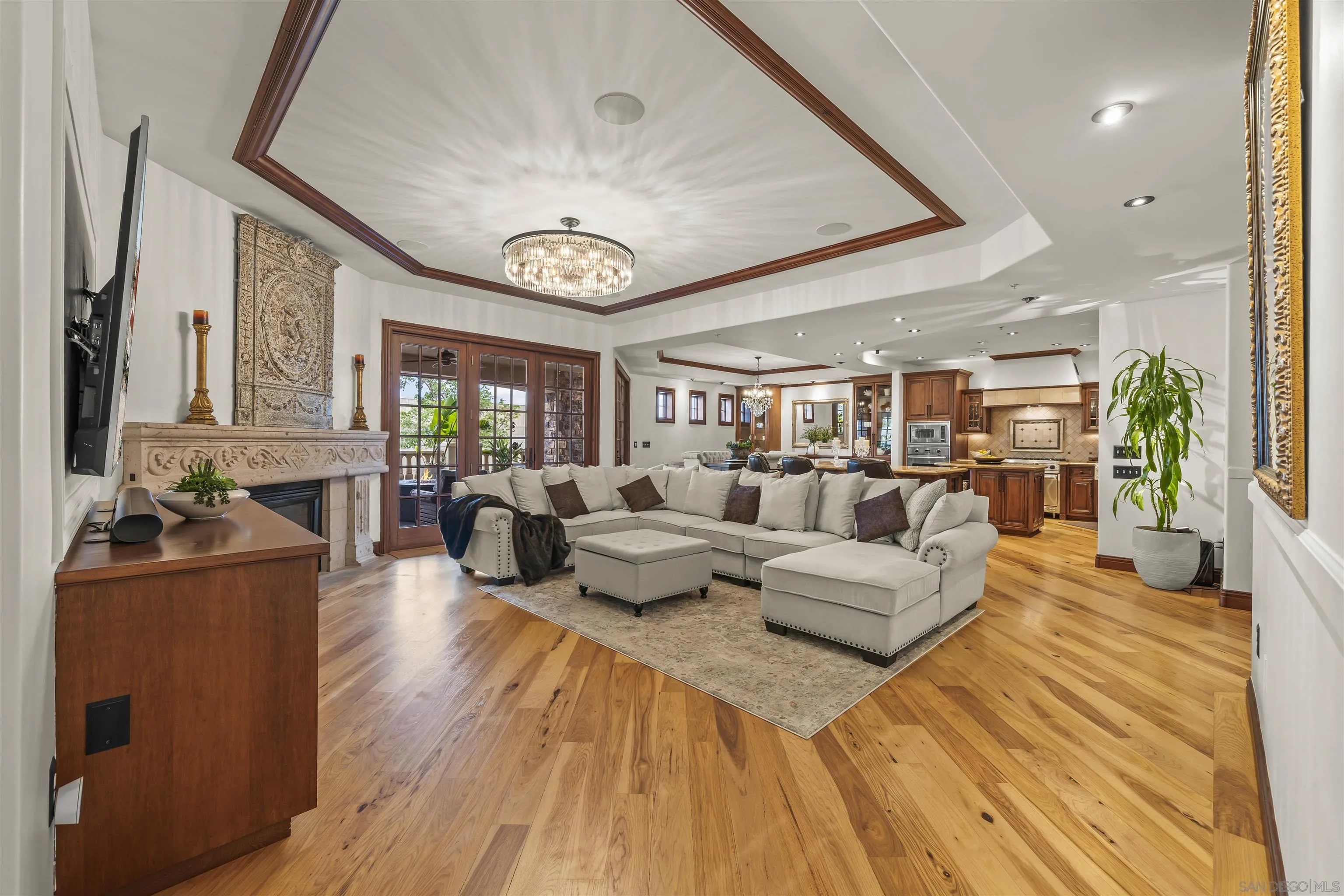 Photo #1: 260019223 Listing: Photo #1