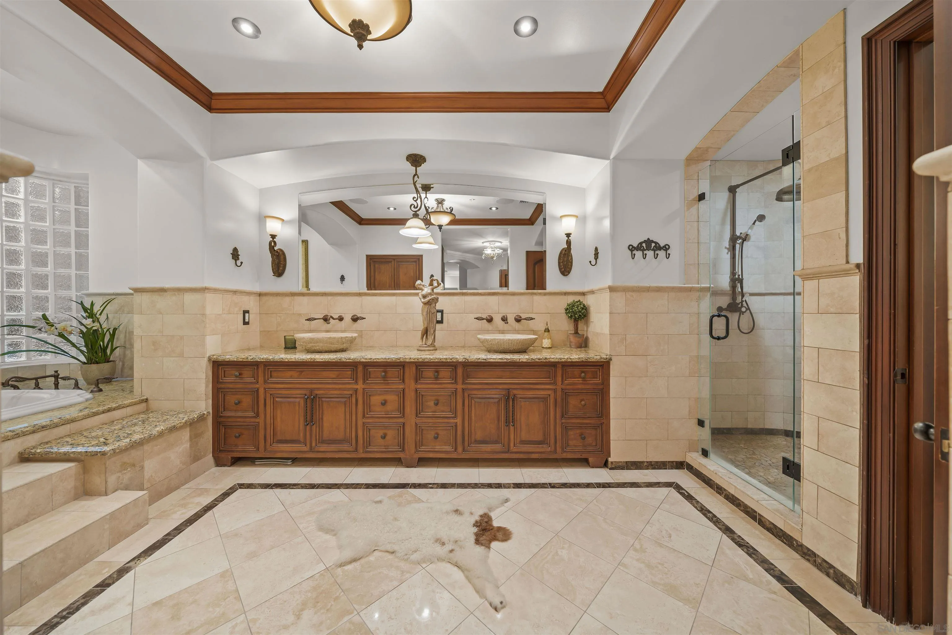 Photo #43: 260019223 Listing: Photo #43