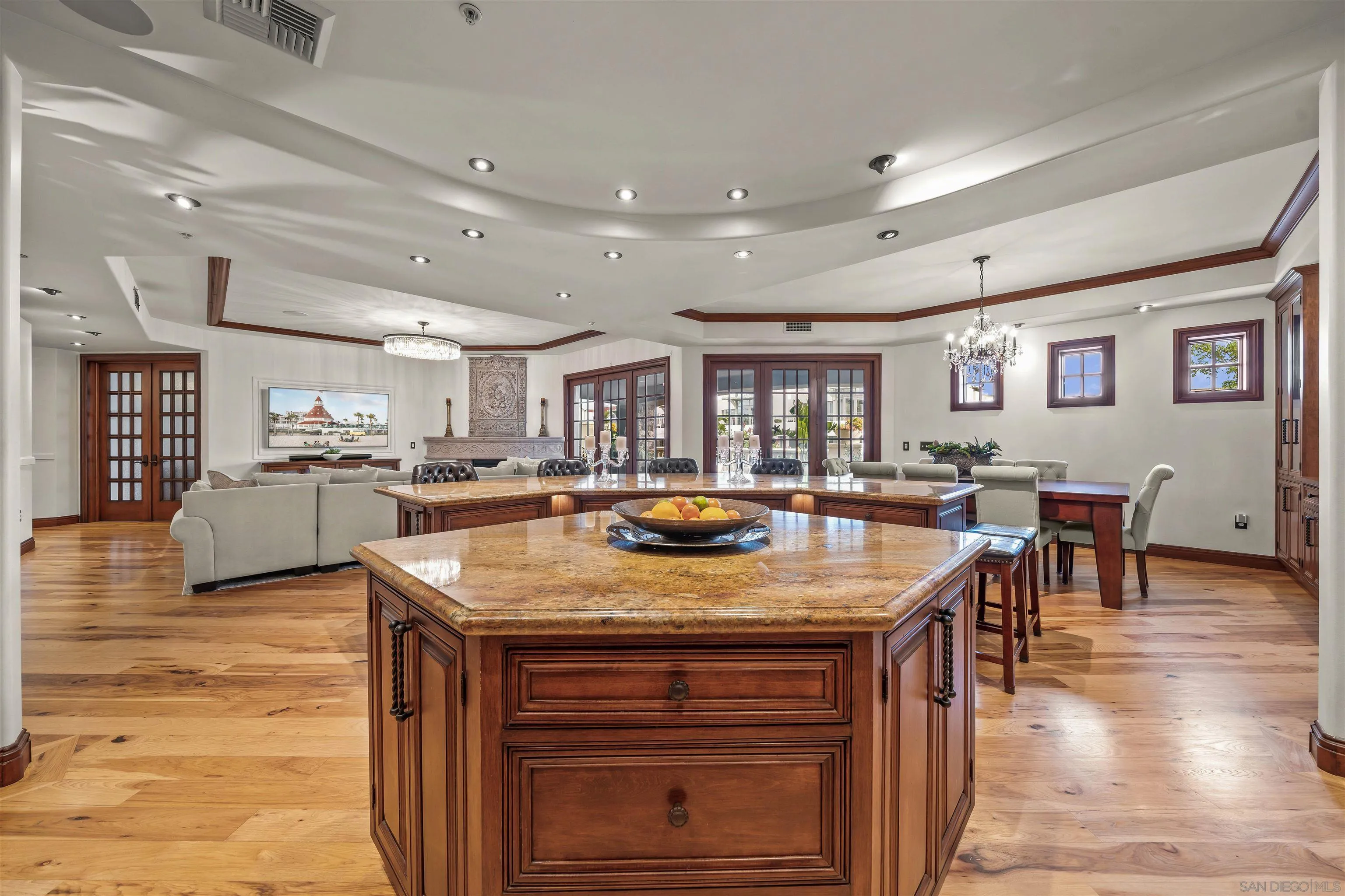 Photo #19: 260019223 Listing: Photo #19