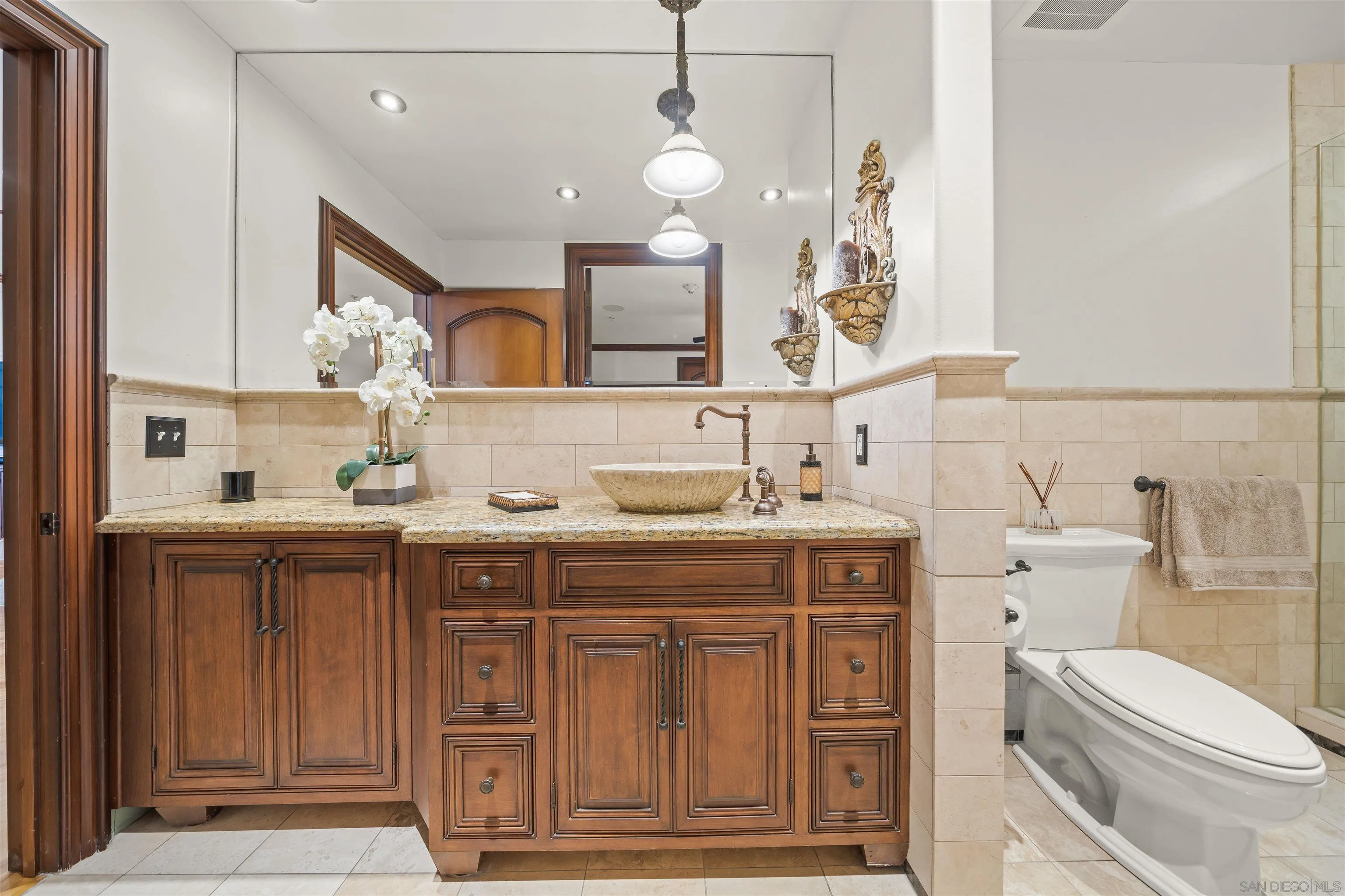 Photo #29: 260019223 Listing: Photo #29