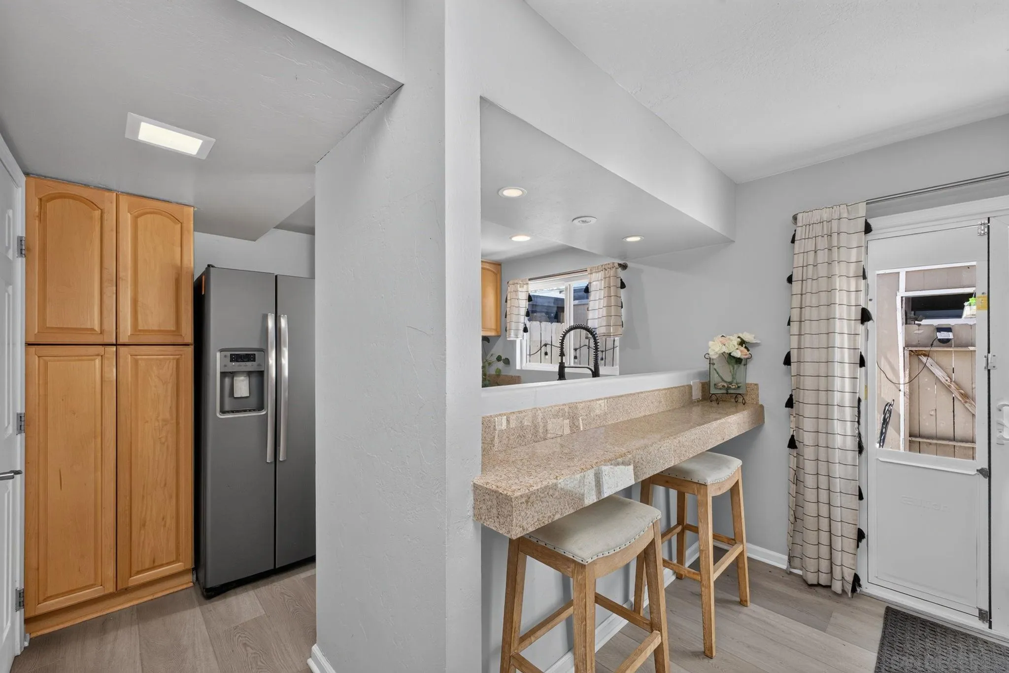 https://cdn.realtyfeed.com/cdn/127/260019224/a38be648f5a77cdc4f99869206d84d18.webp