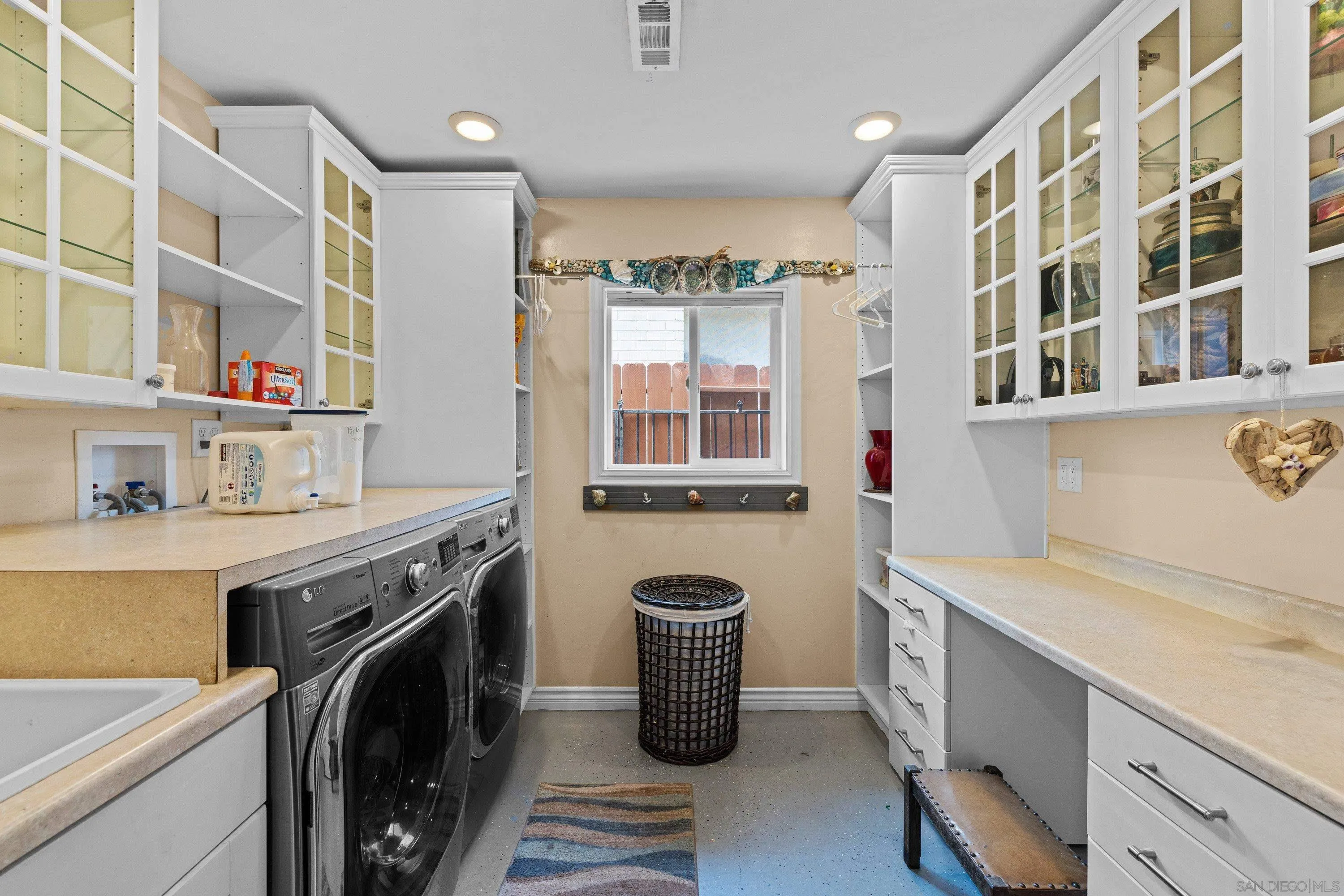https://cdn.realtyfeed.com/cdn/127/260019225/27b1b5fac1d6d50381791b60637a8a70.webp