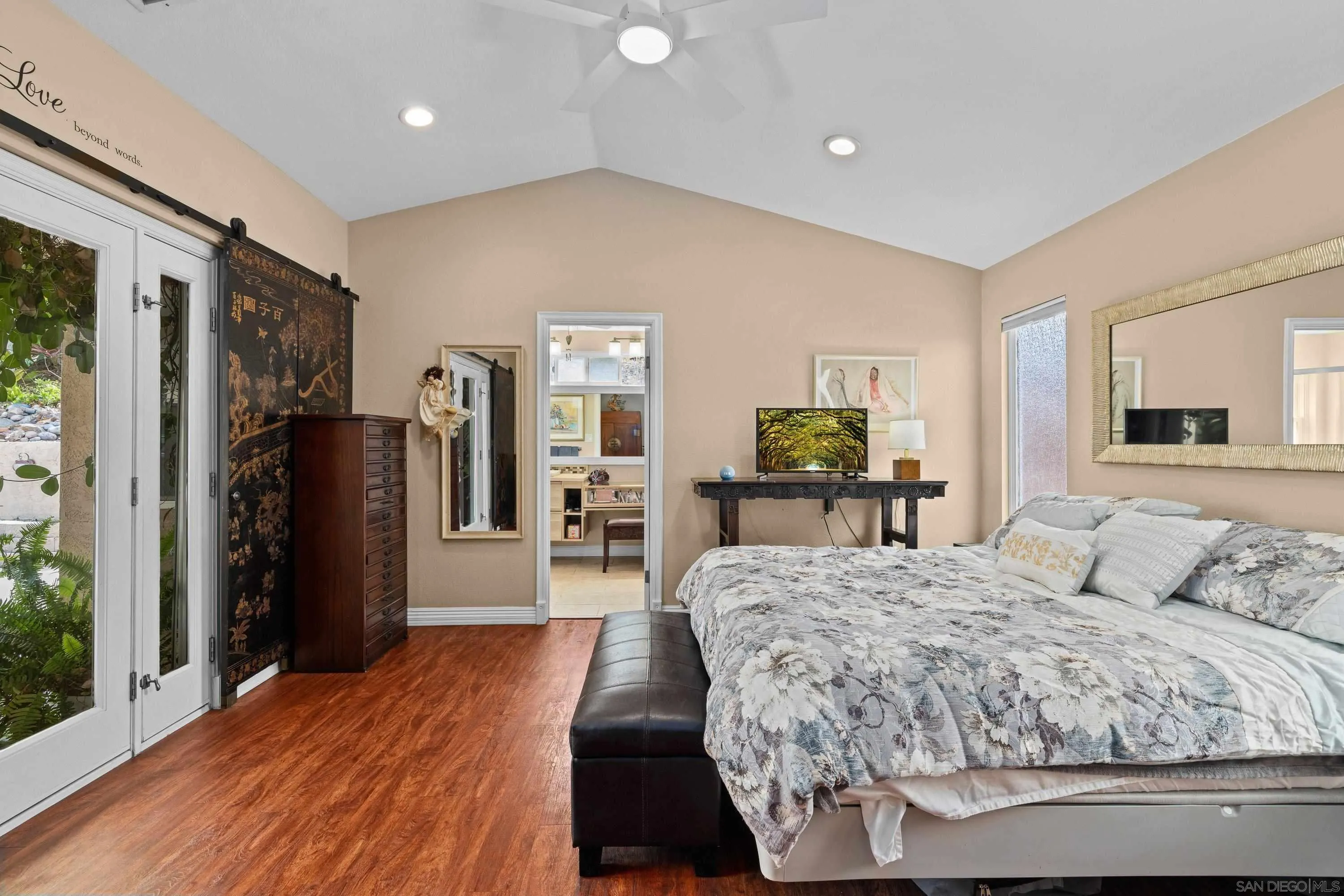 https://cdn.realtyfeed.com/cdn/127/260019225/52f112331fa775d2525b0f604457e660.webp