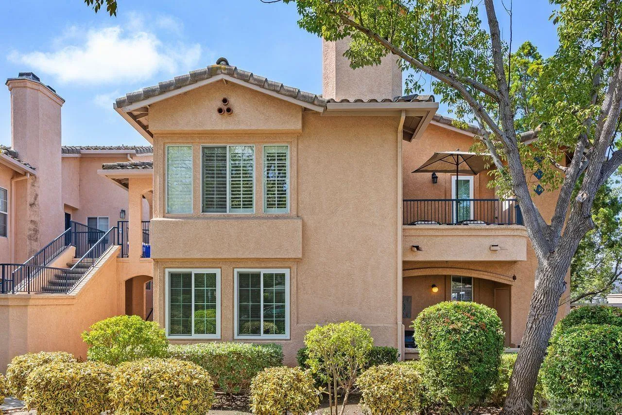 Photo #1: 260019227 Listing: Photo #1