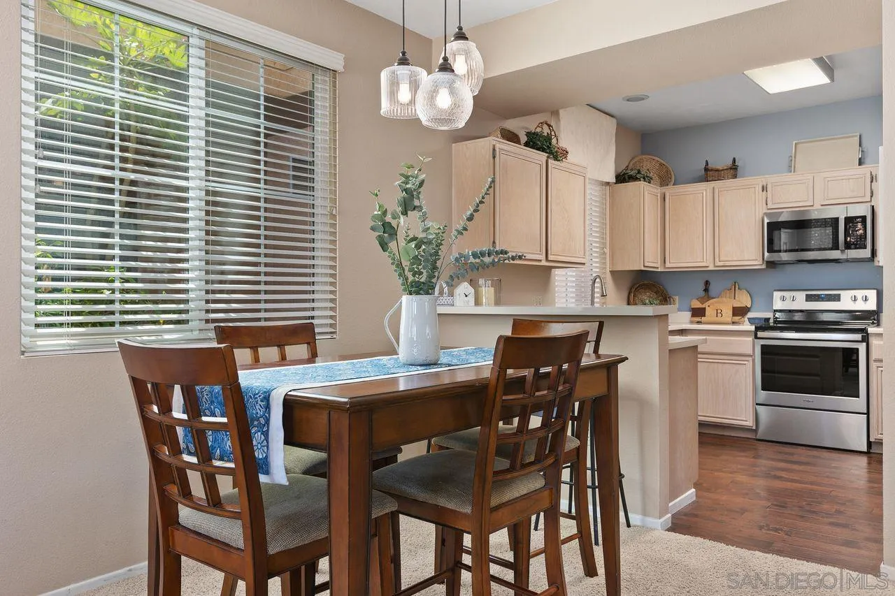 Photo #13: 260019227 Listing: Photo #13
