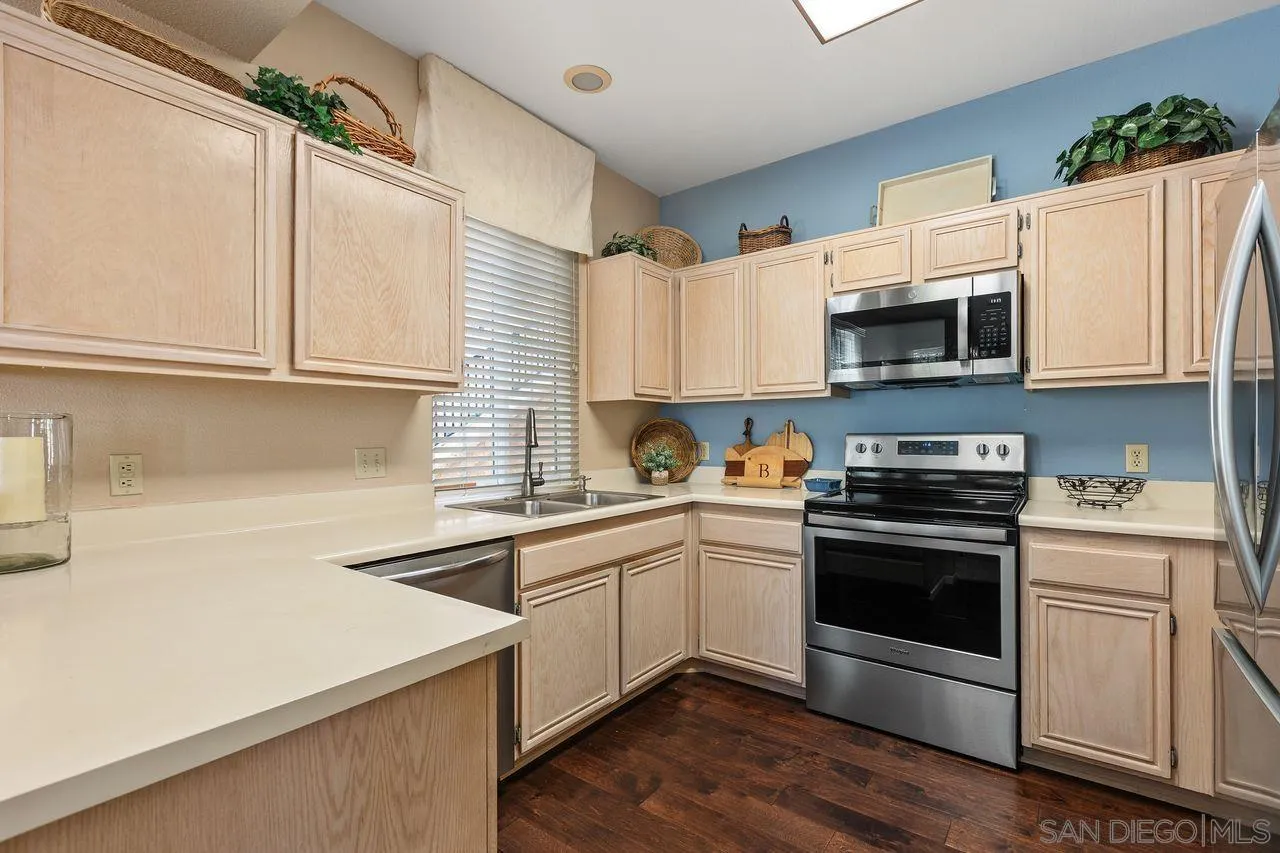 https://cdn.realtyfeed.com/cdn/127/260019227/62f717529c62ce4e0e6b2a9bad362033.webp