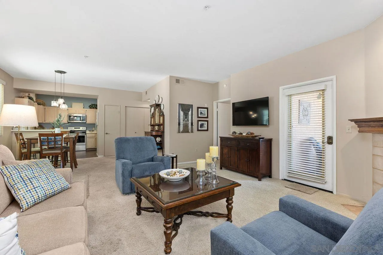 Photo #7: 260019227 Listing: Photo #7