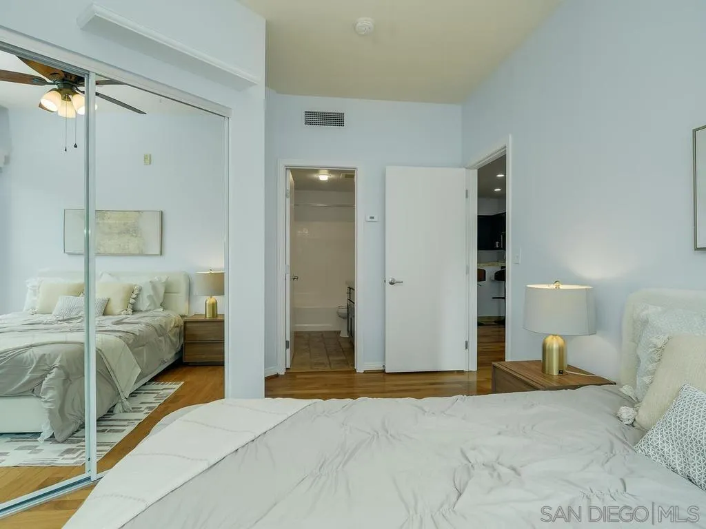 Photo #18: 260019228 Listing: Photo #18