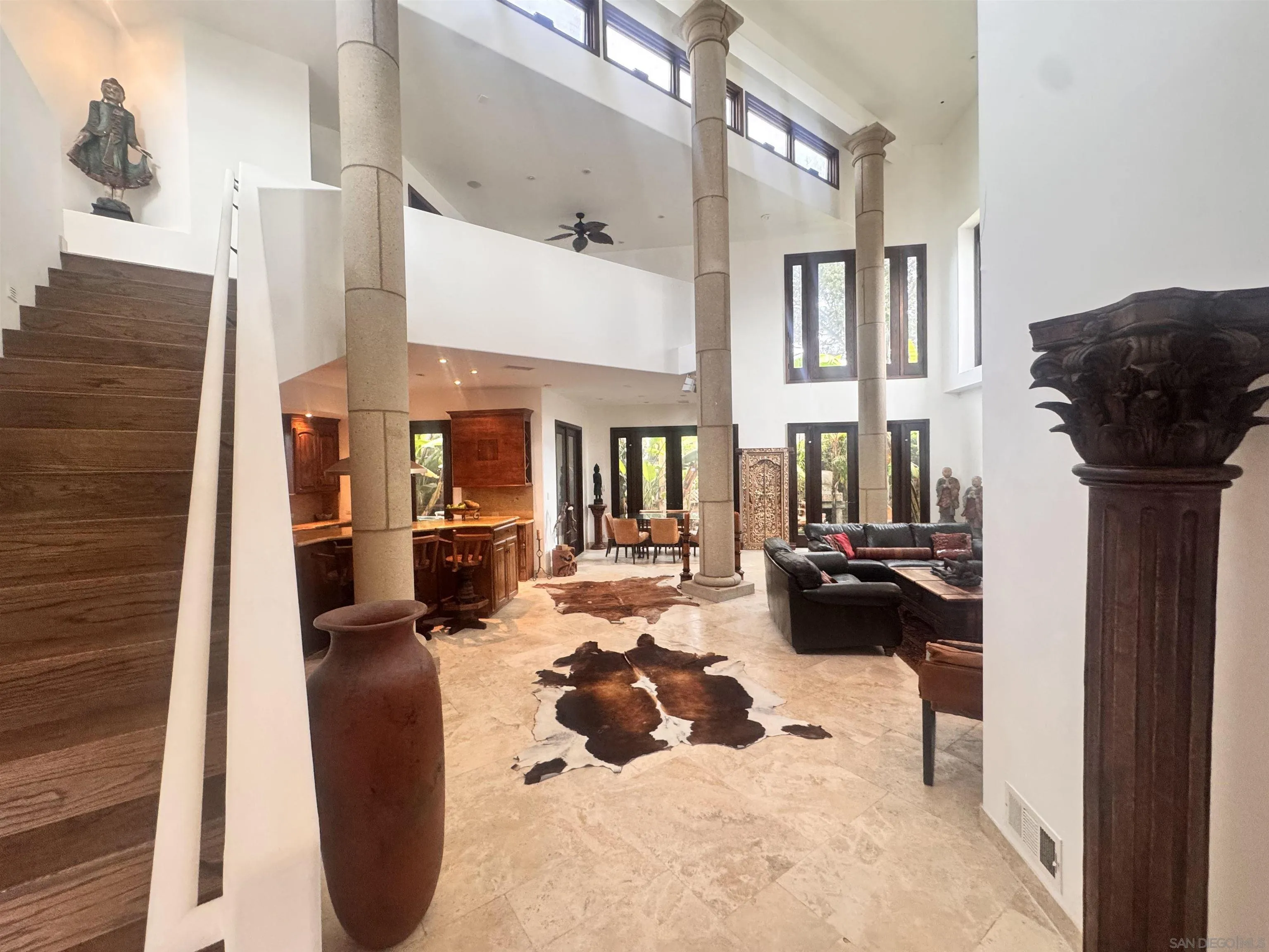 633 Fern Glen, La Jolla, CA 92037 - Photo 4 of 15, La Jolla, CA