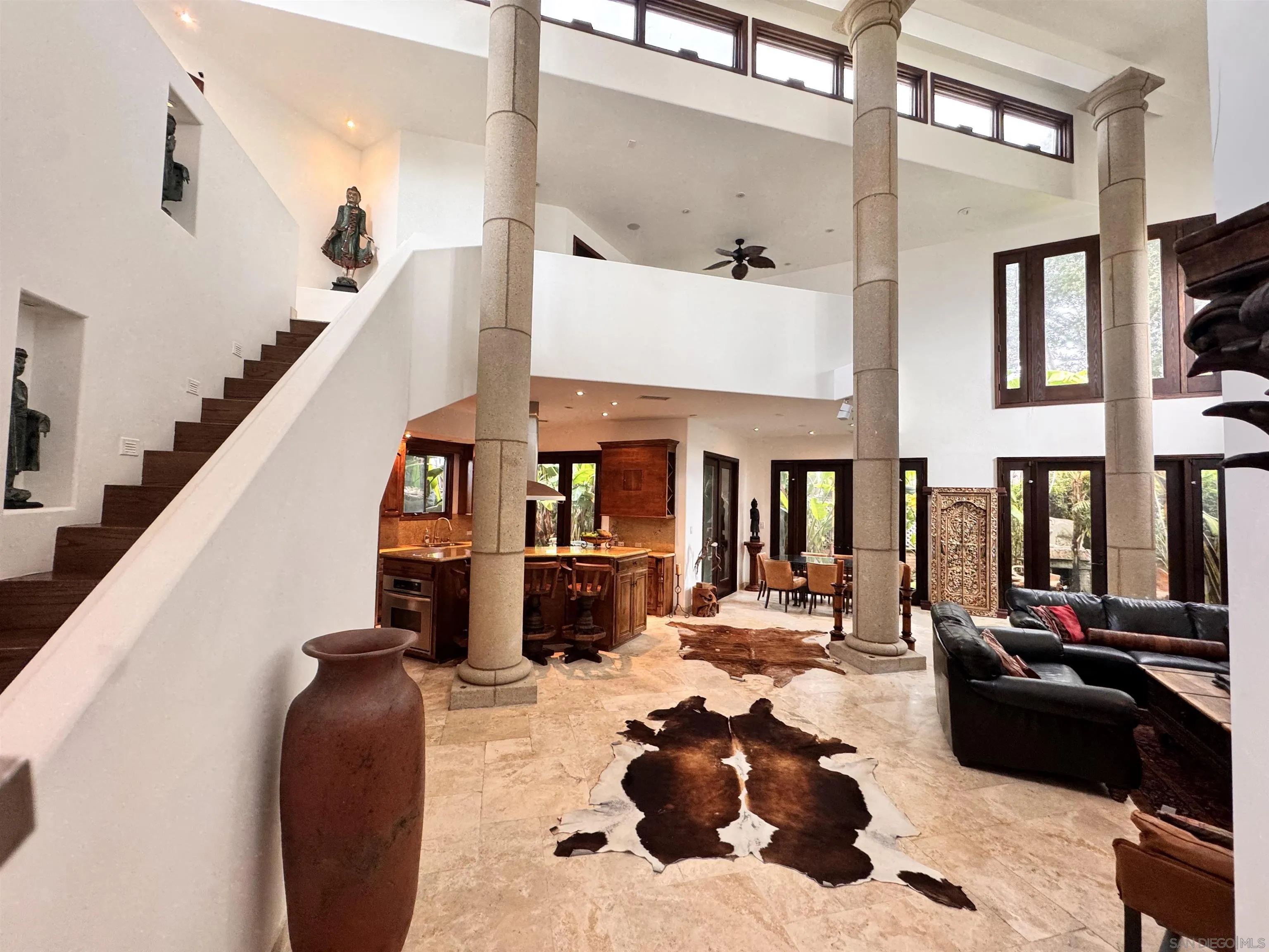 633 Fern Glen, La Jolla, CA 92037 - Photo 3 of 15, La Jolla, CA