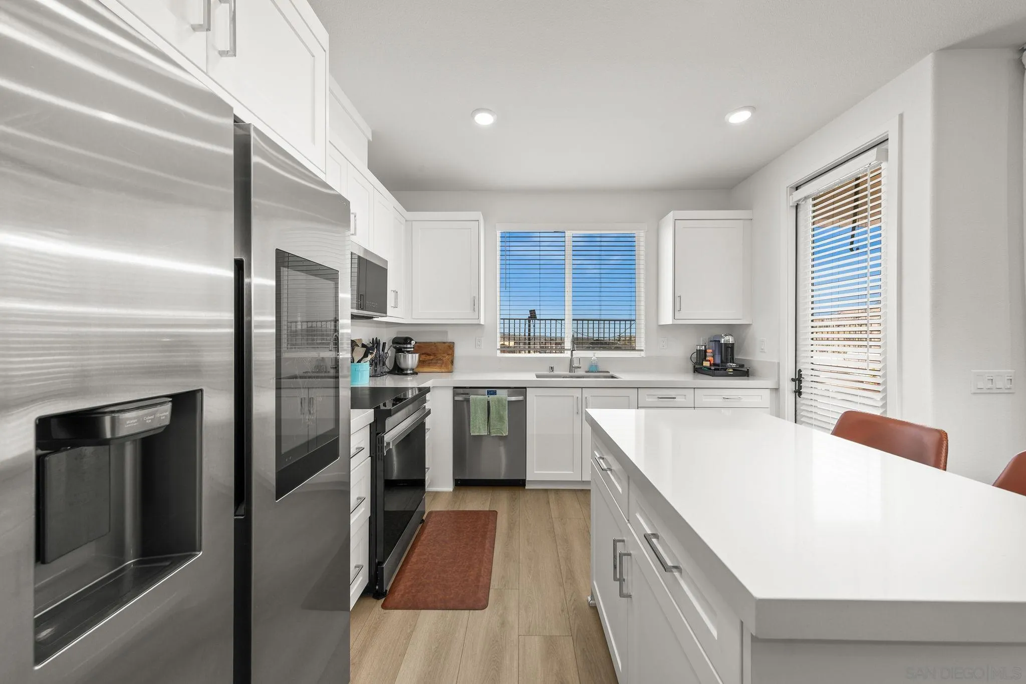 Photo #8: 260019230 Listing: Photo #8