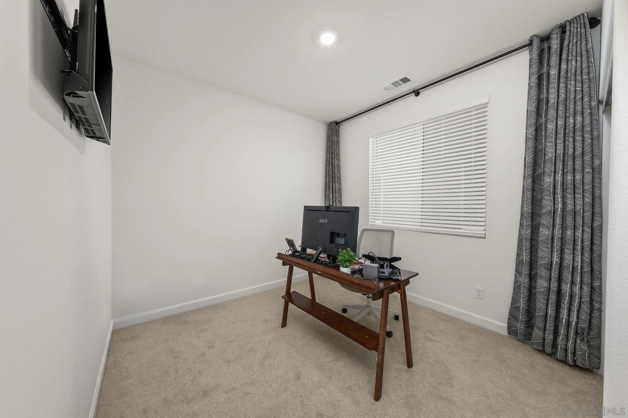 Photo #31: 260019230 Listing: Photo #31