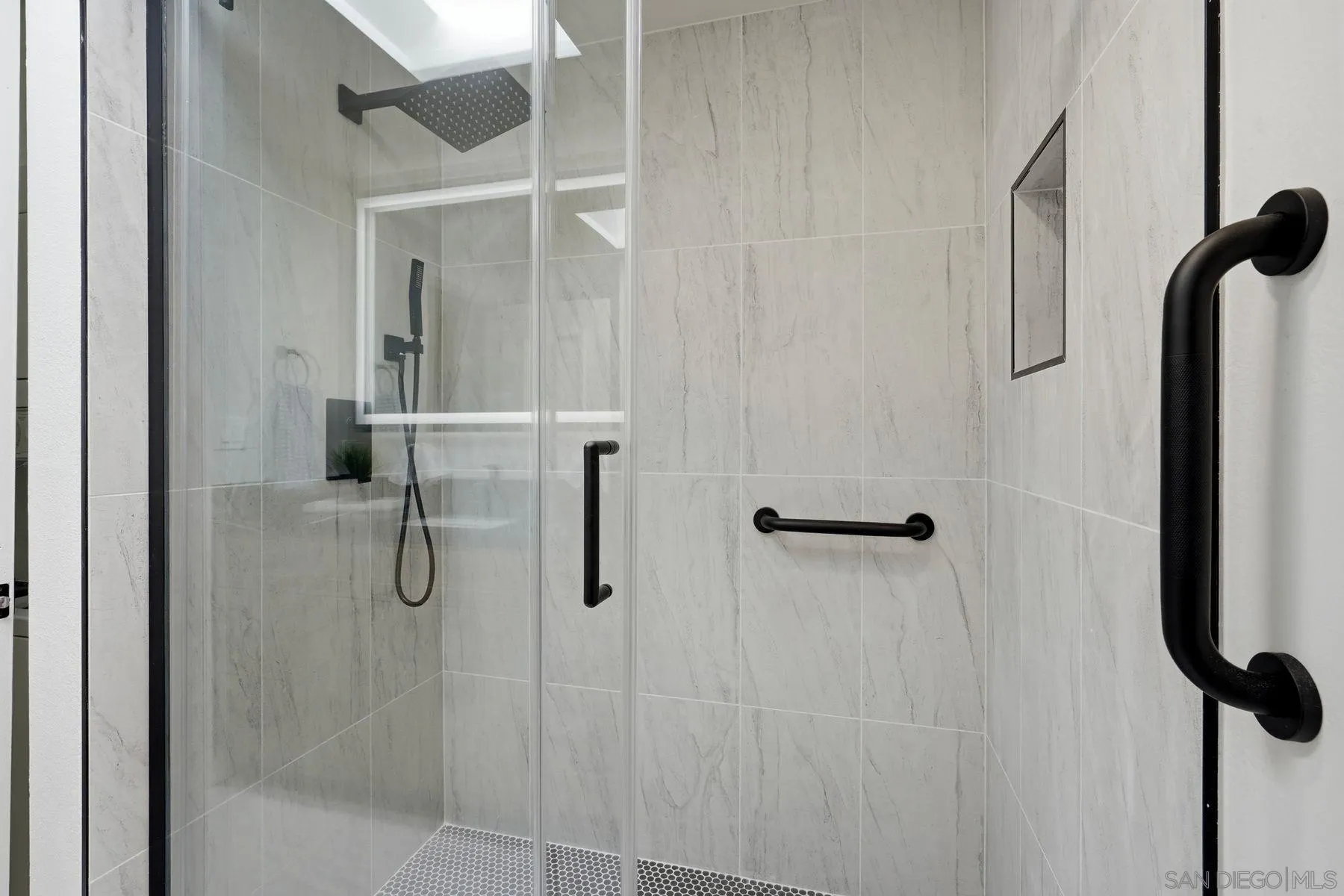 Photo #22: 260019231 Listing: Photo #22