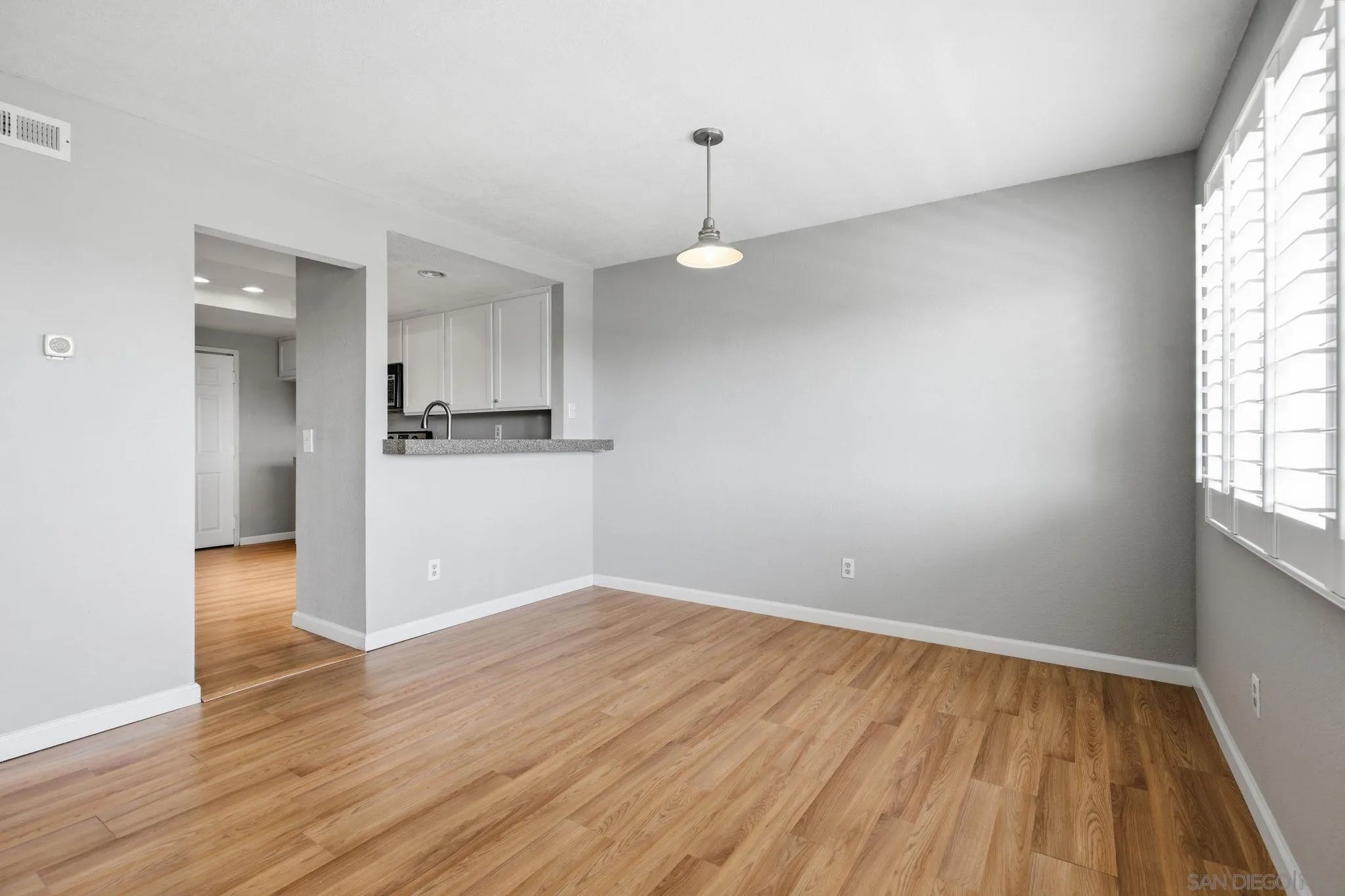 Photo #15: 260019233 Listing: Photo #15